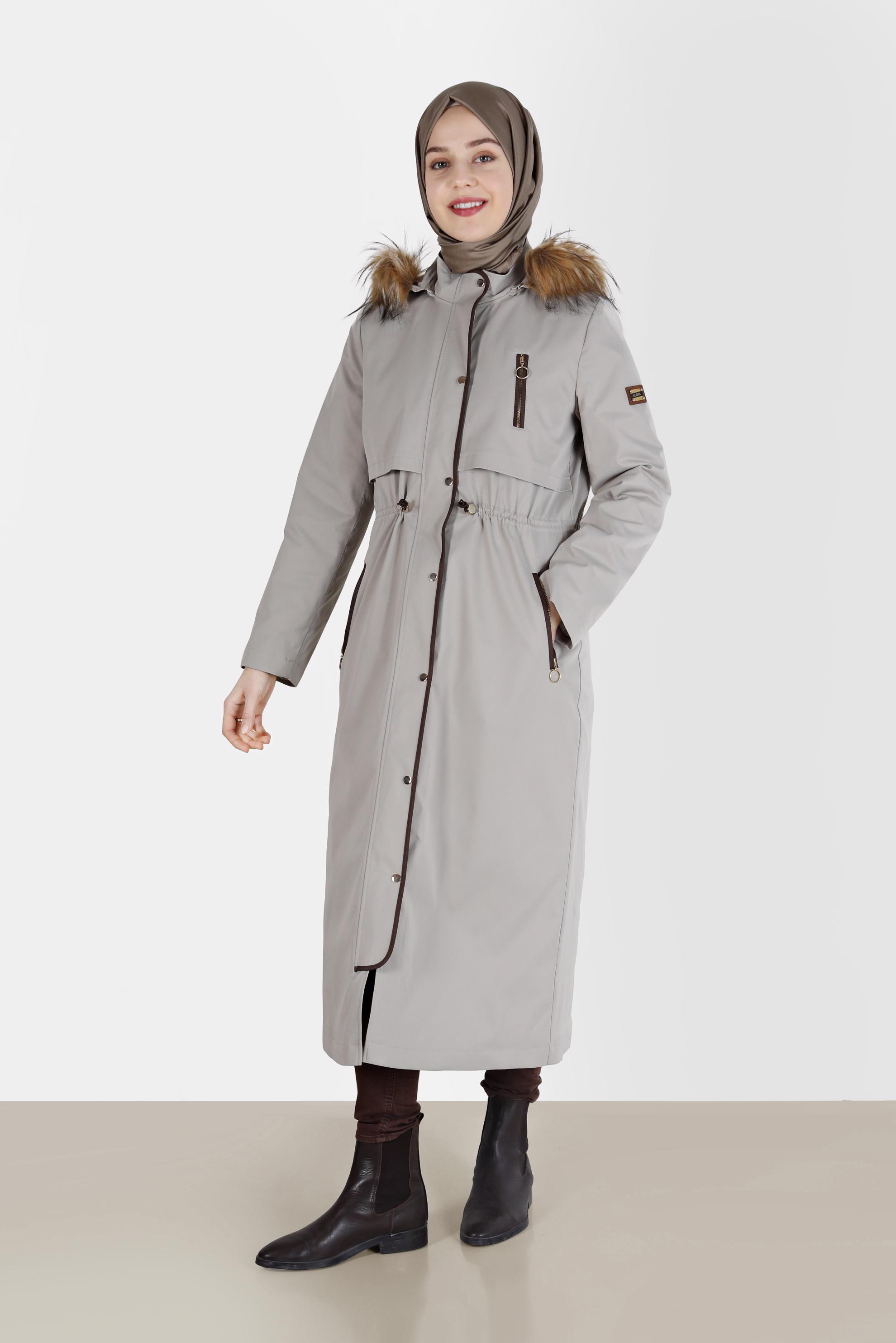 Vêtements hijab BEIGE PARKA À CAPUCHE FOURRURE DÉTAILS FRONÇÉS 90200