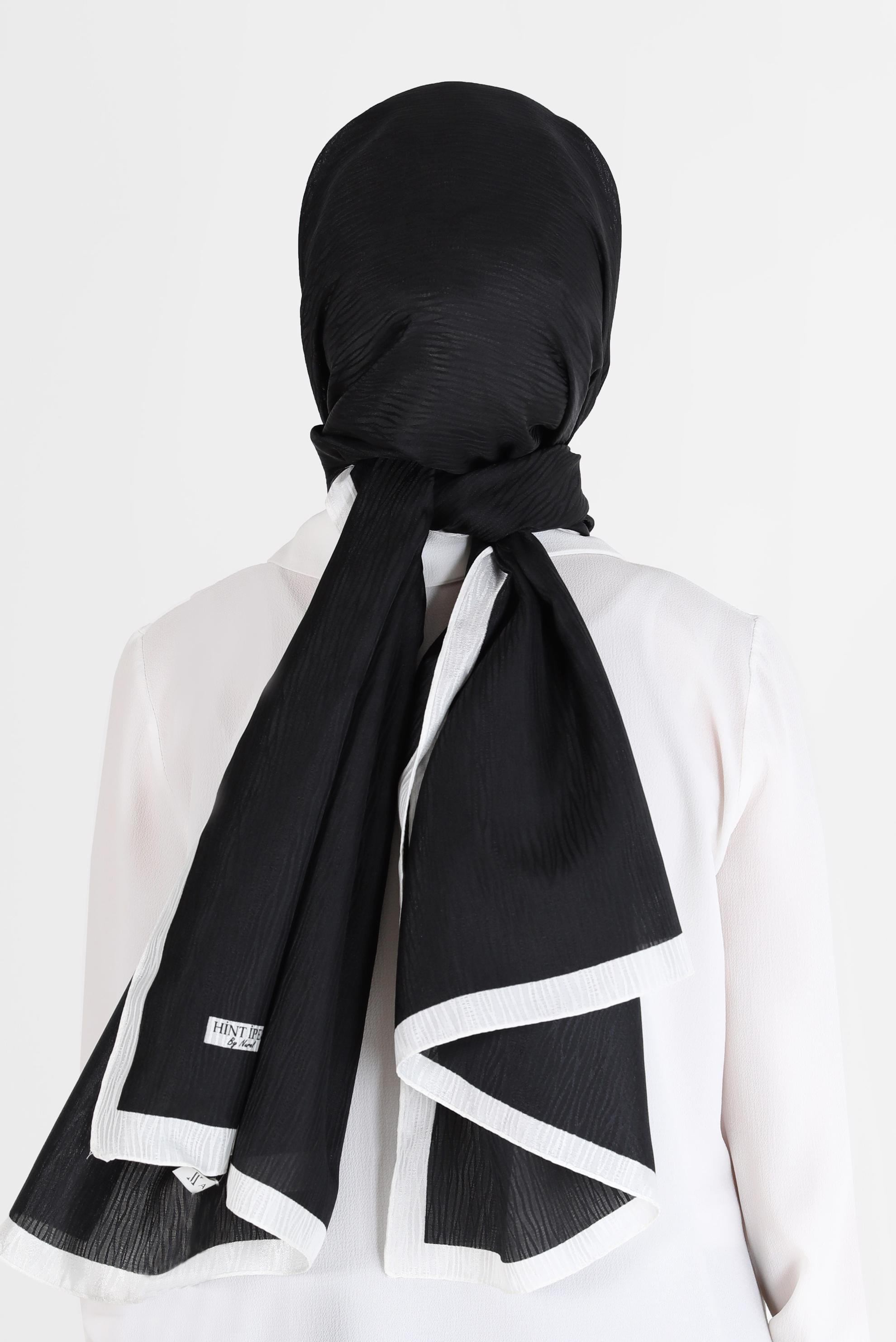 Tesettür giyim SİYAH ALVİNA AĞAÇKABUĞU MONOGRAM ŞAL 8093