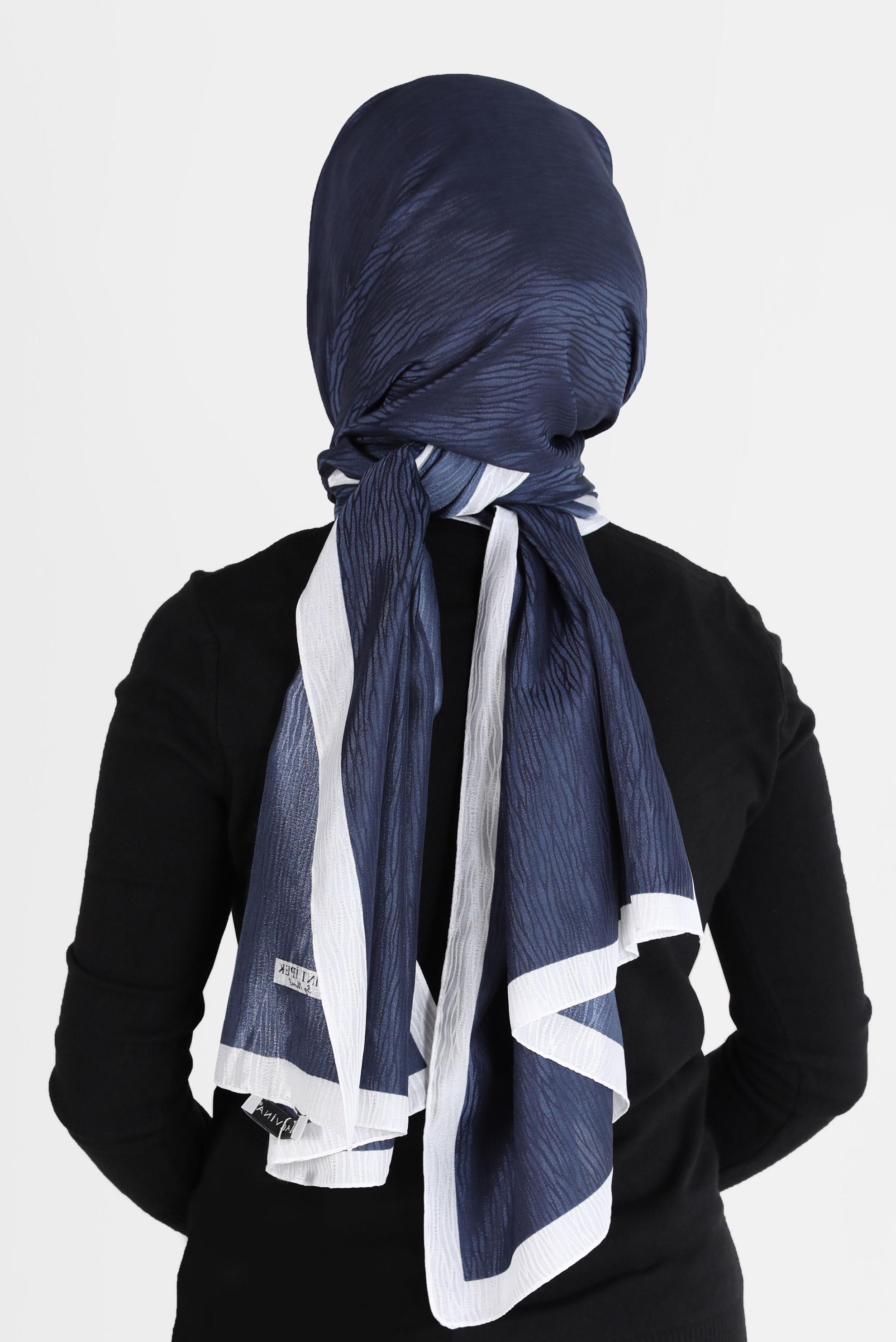 Tesettür giyim LACİVERT ALVİNA AĞAÇKABUĞU MONOGRAM ŞAL 8093