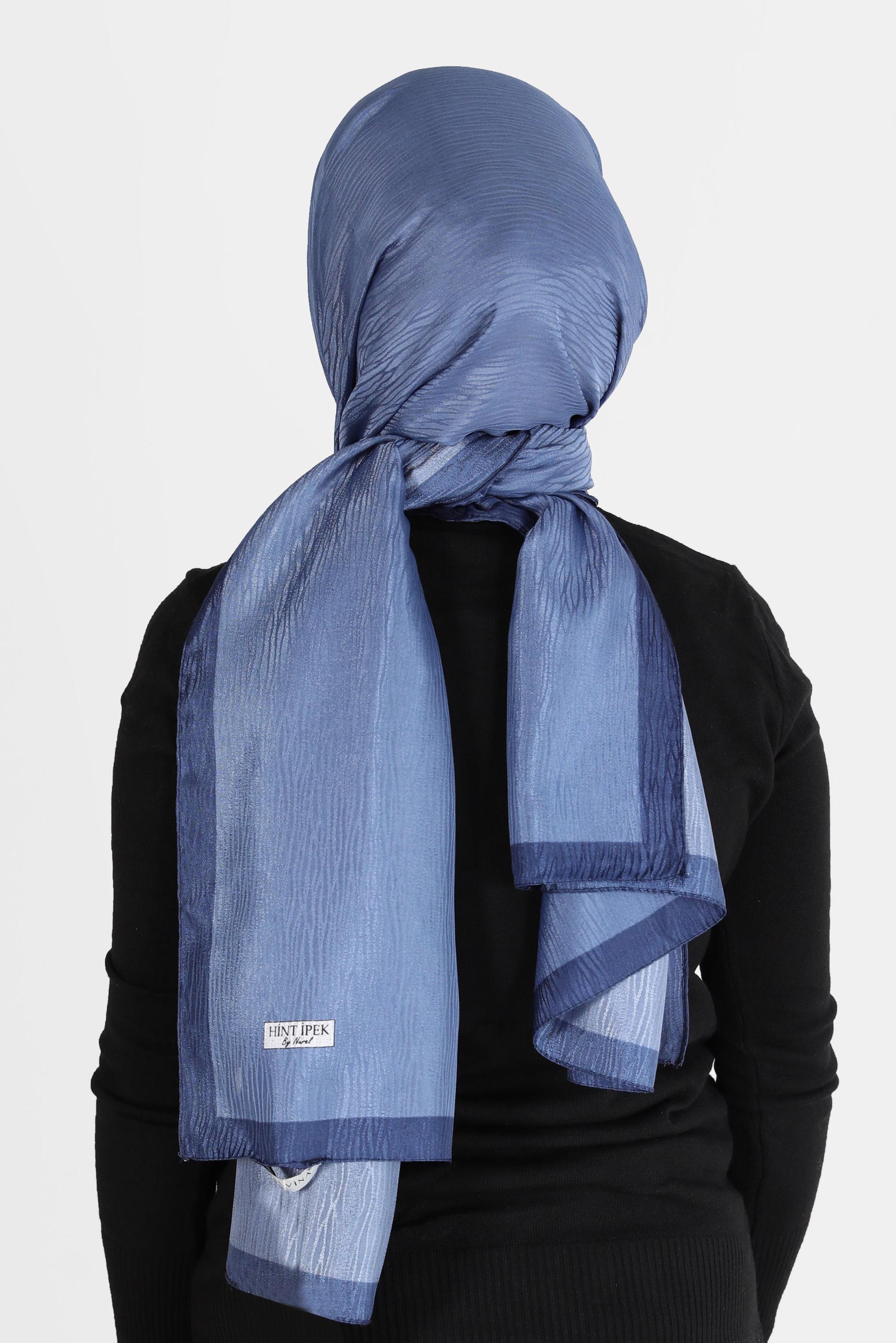 Tesettür giyim LACİVERT ALVİNA AĞAÇKABUĞU MONOGRAM ŞAL 8093