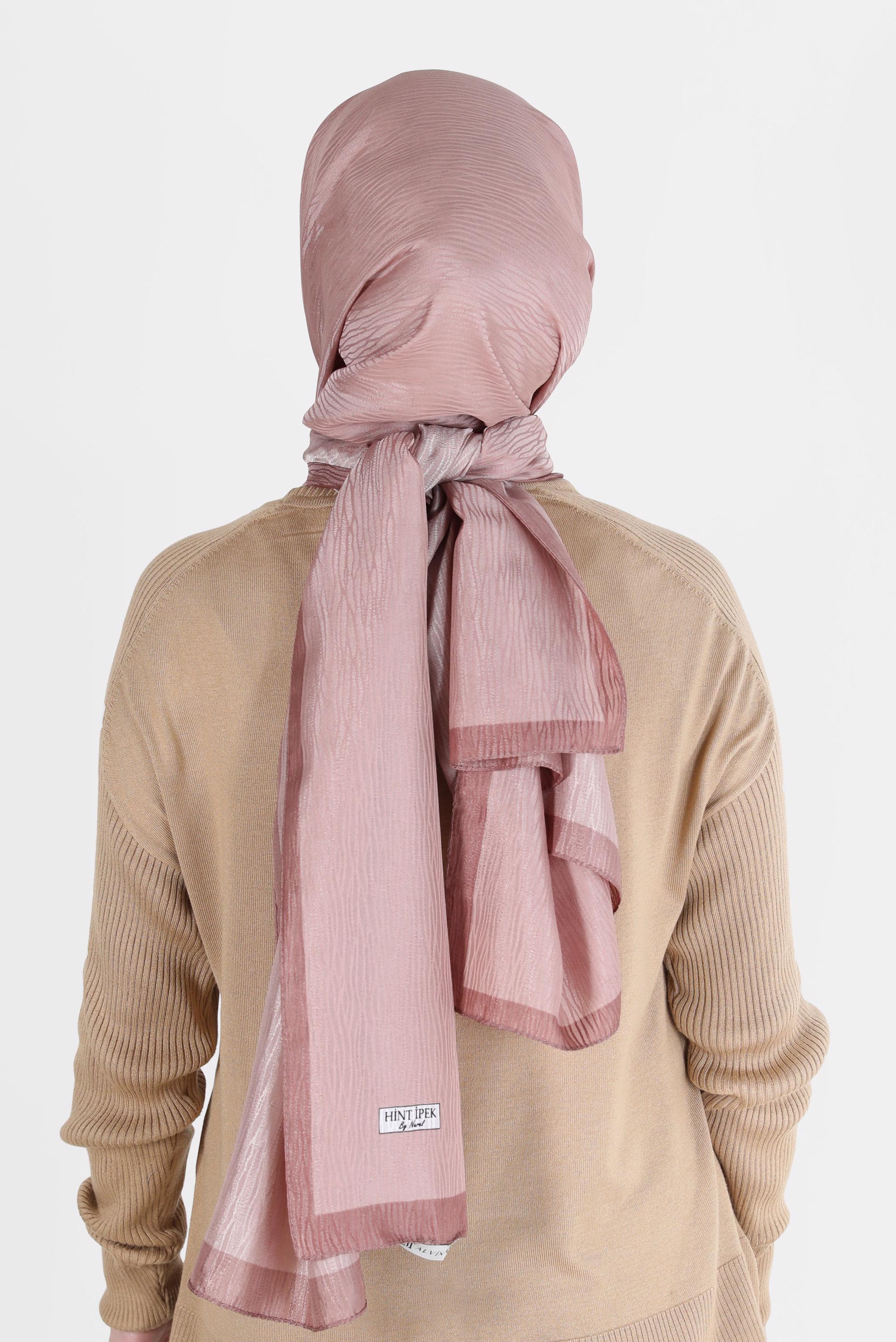 Tesettür giyim KAHVE ALVİNA AĞAÇKABUĞU MONOGRAM ŞAL 8093