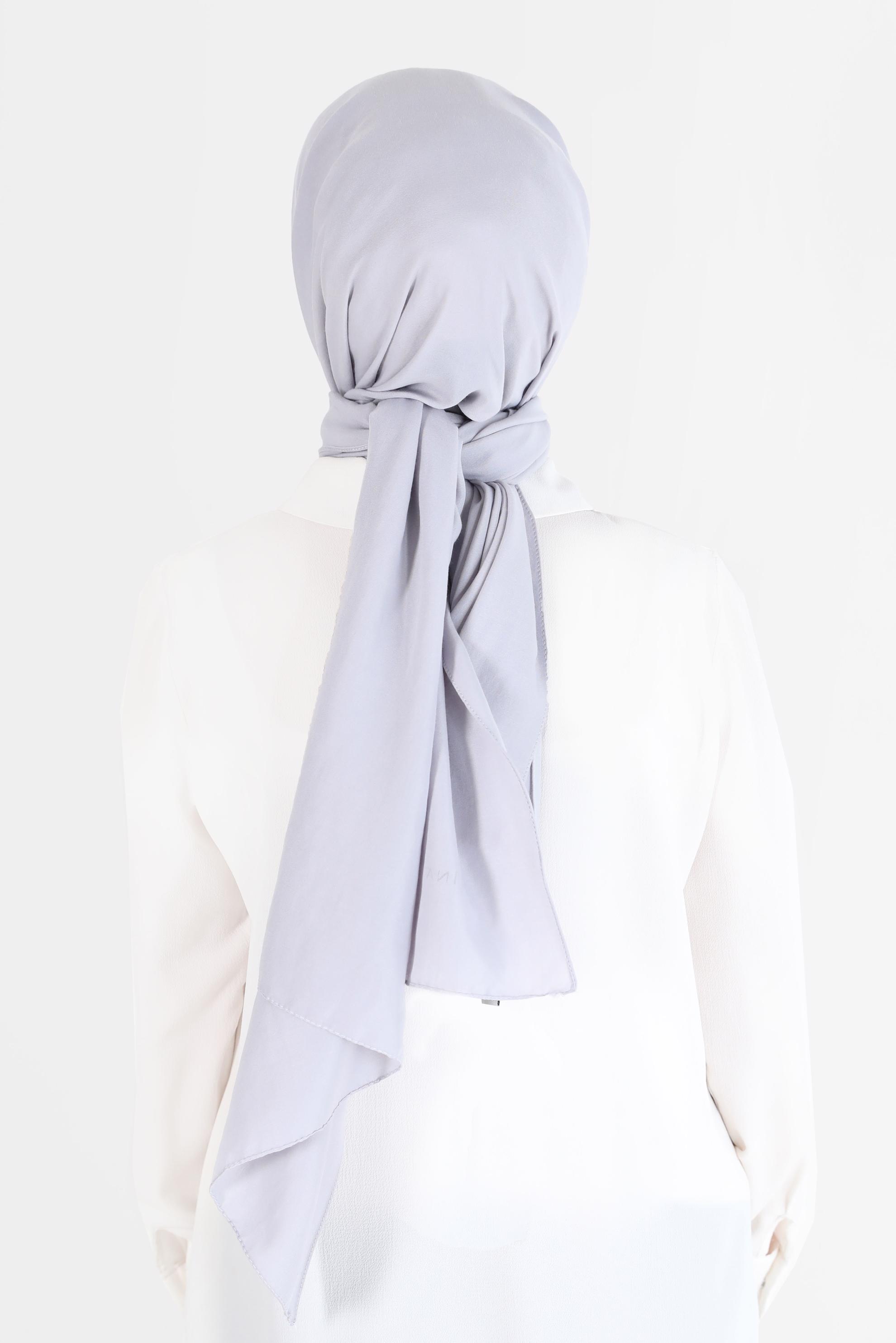 Tesettür giyim GÜMÜŞ ALVİNA CAZ ŞAL 8108 