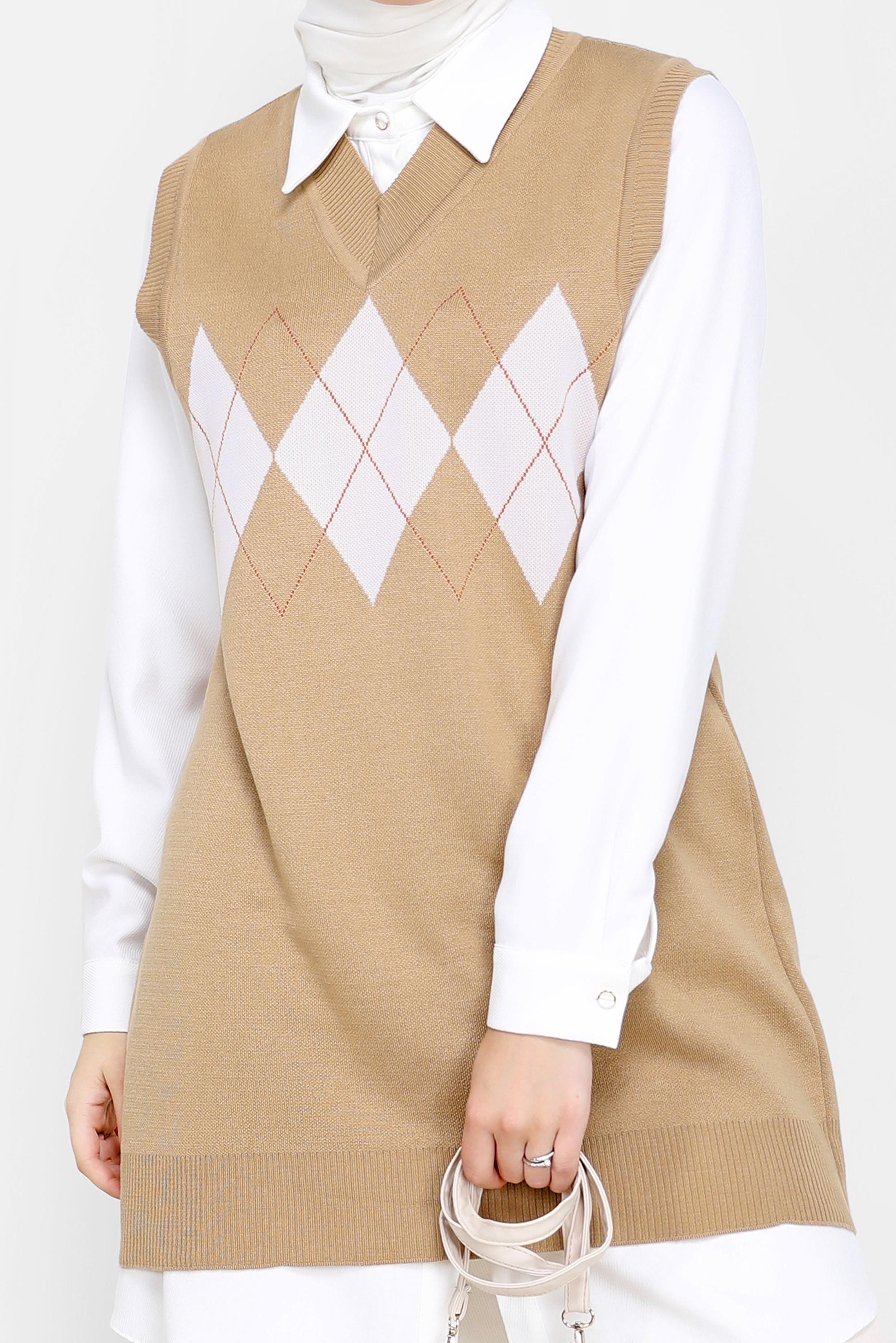 Tesettür giyim KAHVE BAKLAVA DESENLİ TRİKO SÜVETER 42063 