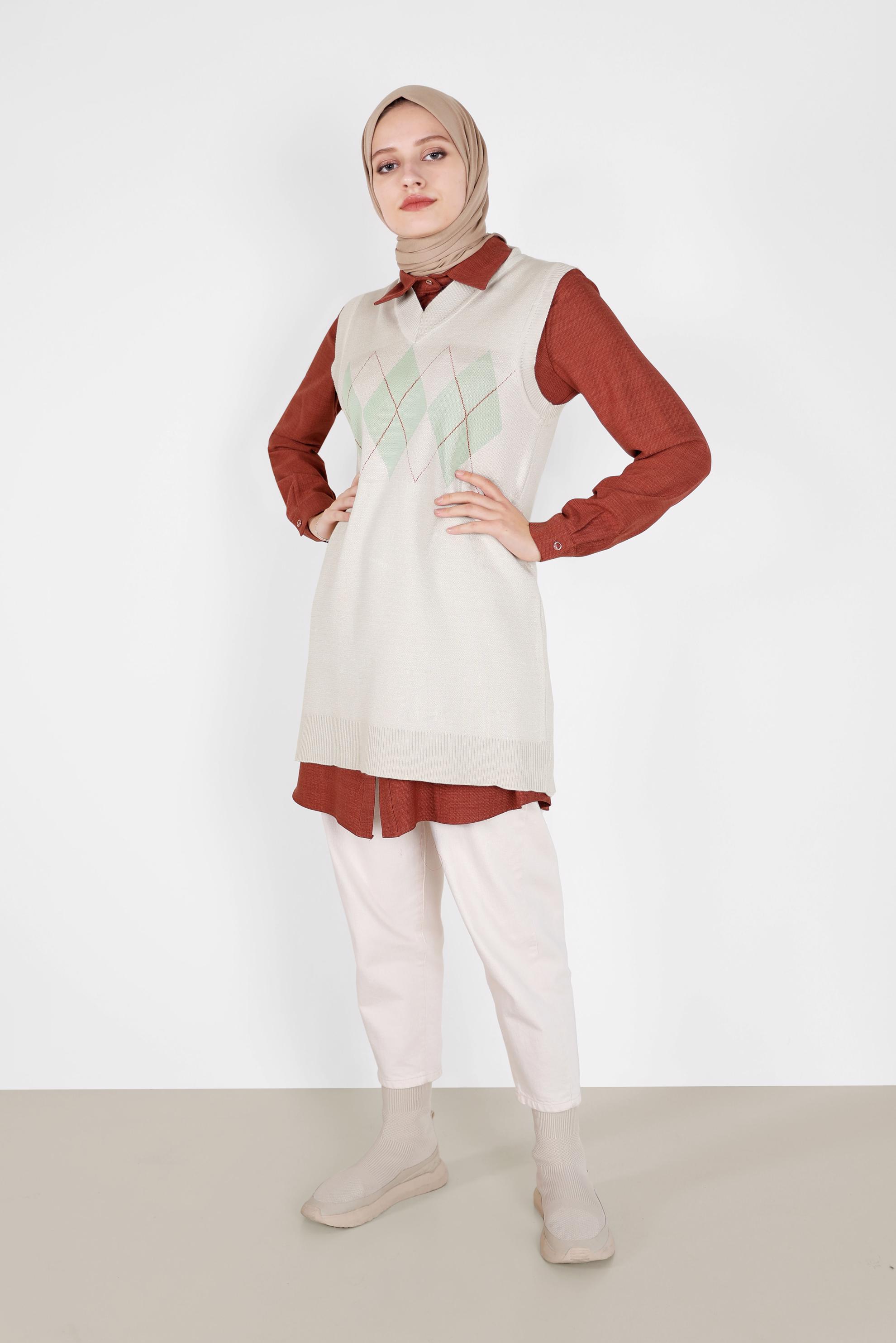 Tesettür giyim BEJ BAKLAVA DESENLİ TRİKO SÜVETER 42063 