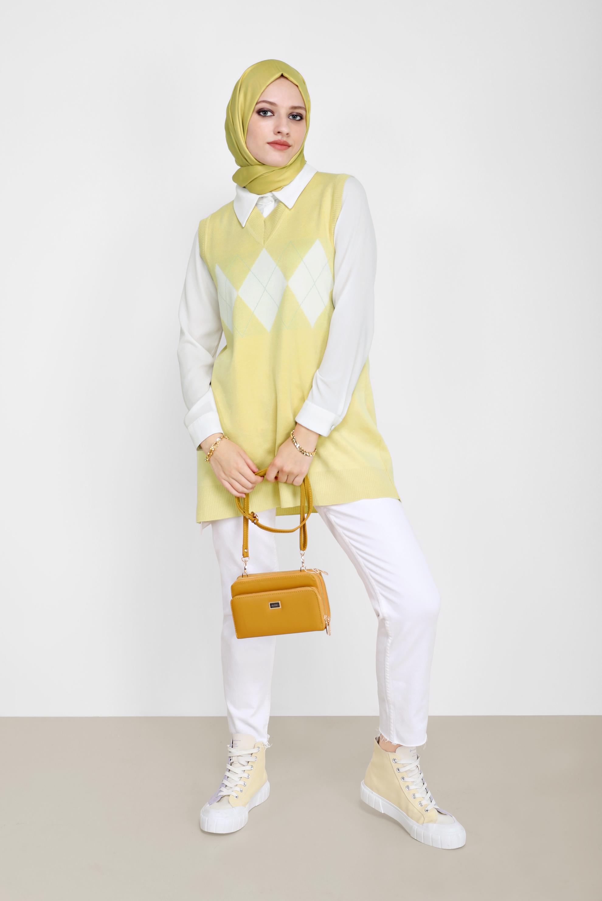 Tesettür giyim SARI BAKLAVA DESENLİ TRİKO SÜVETER 42063 