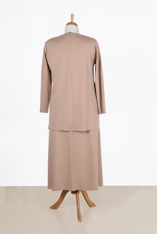 Vêtements hijab BEIGE COSTUME JUPE 2 PIÈCES DÉTAIL RAYURES ARGENTÉES 20186 - ALVİNA