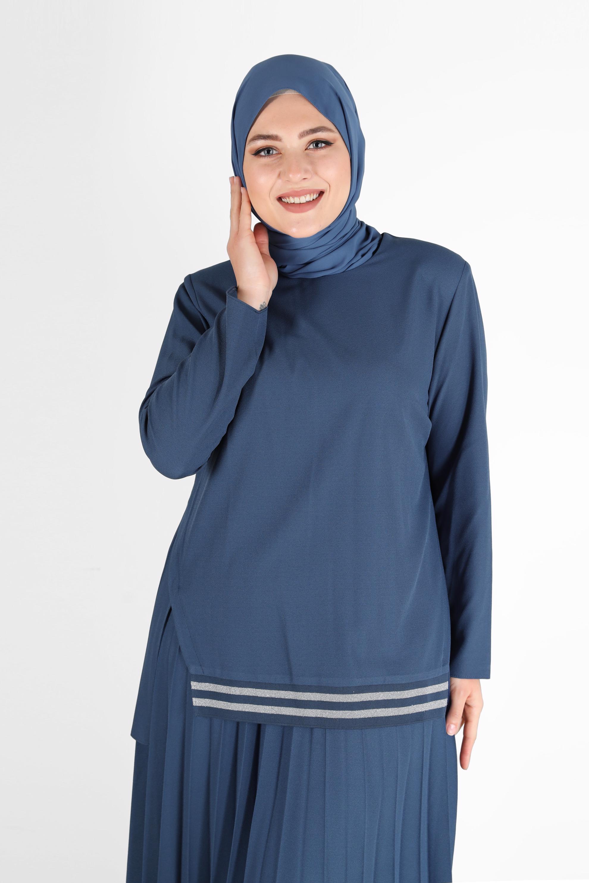 Tesettür giyim LACİVERT PİLİSELİ RİBANALI İKİLİ ETEKLİ TAKIM 20194 