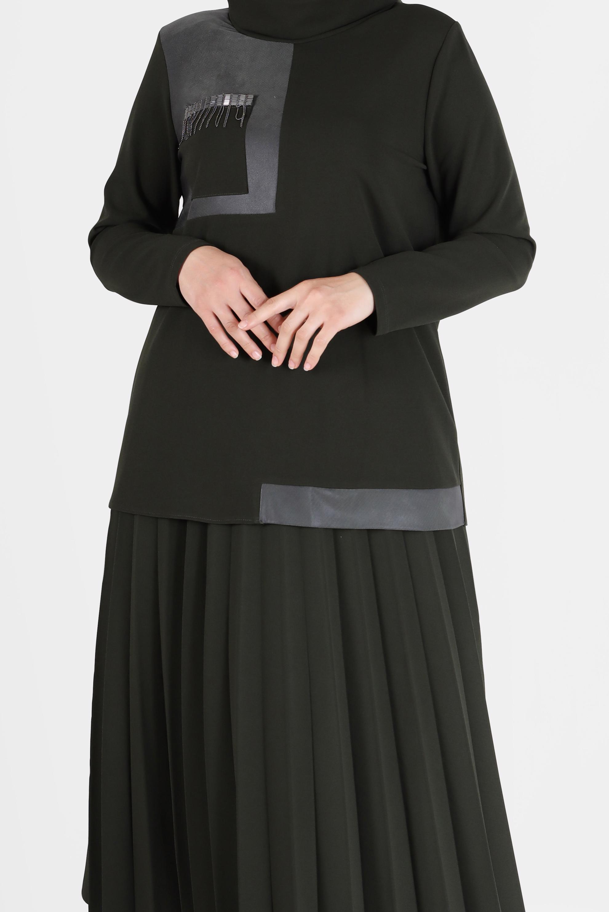 Tesettür giyim HAKİ CEP DETAYLI PİLİSELİ İKİLİ ETEKLİ TAKIM 20195 