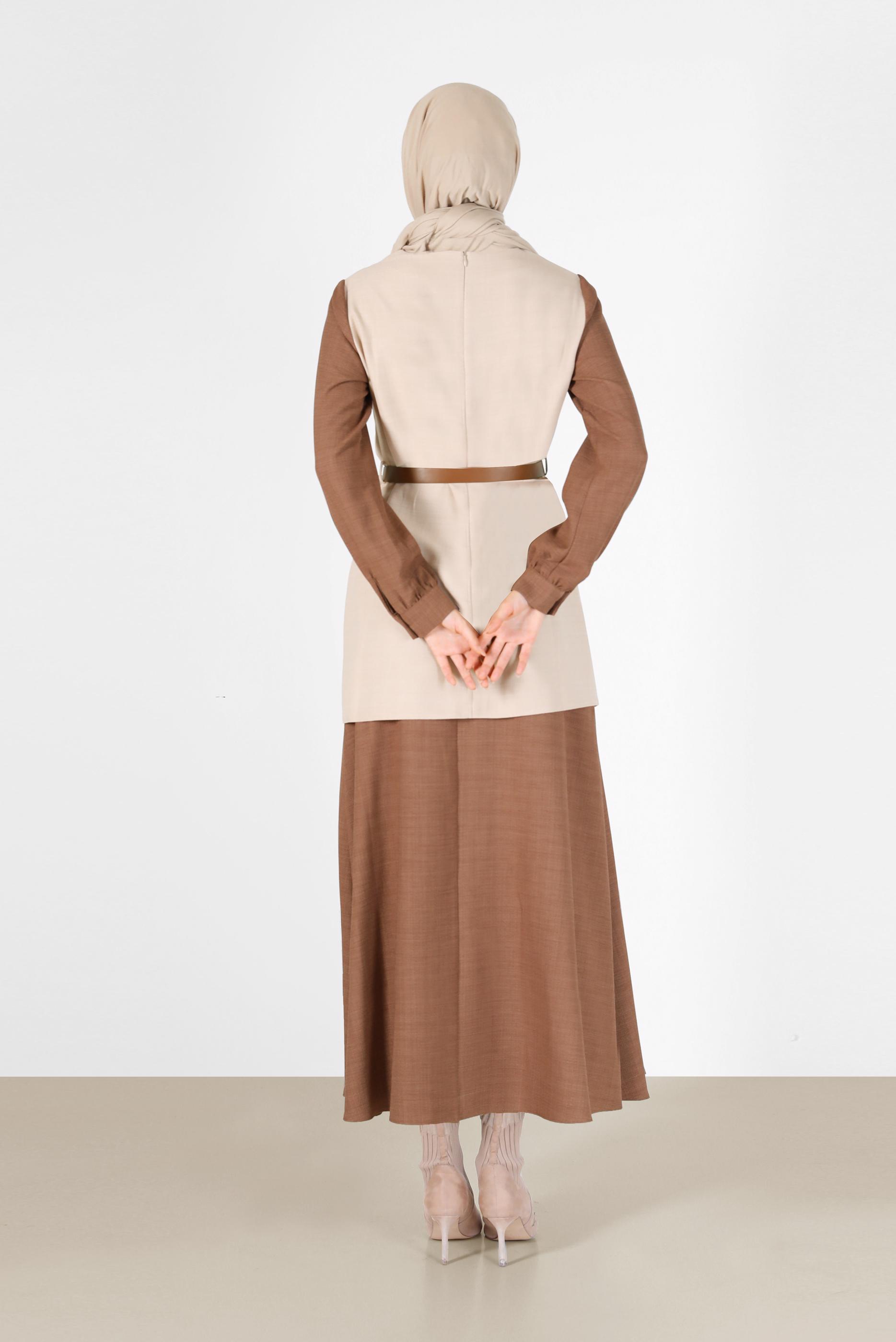 Tesettür giyim KAHVE CEP DETAYLI KEMERLİ İKİLİ ETEKLİ TAKIM 42170 