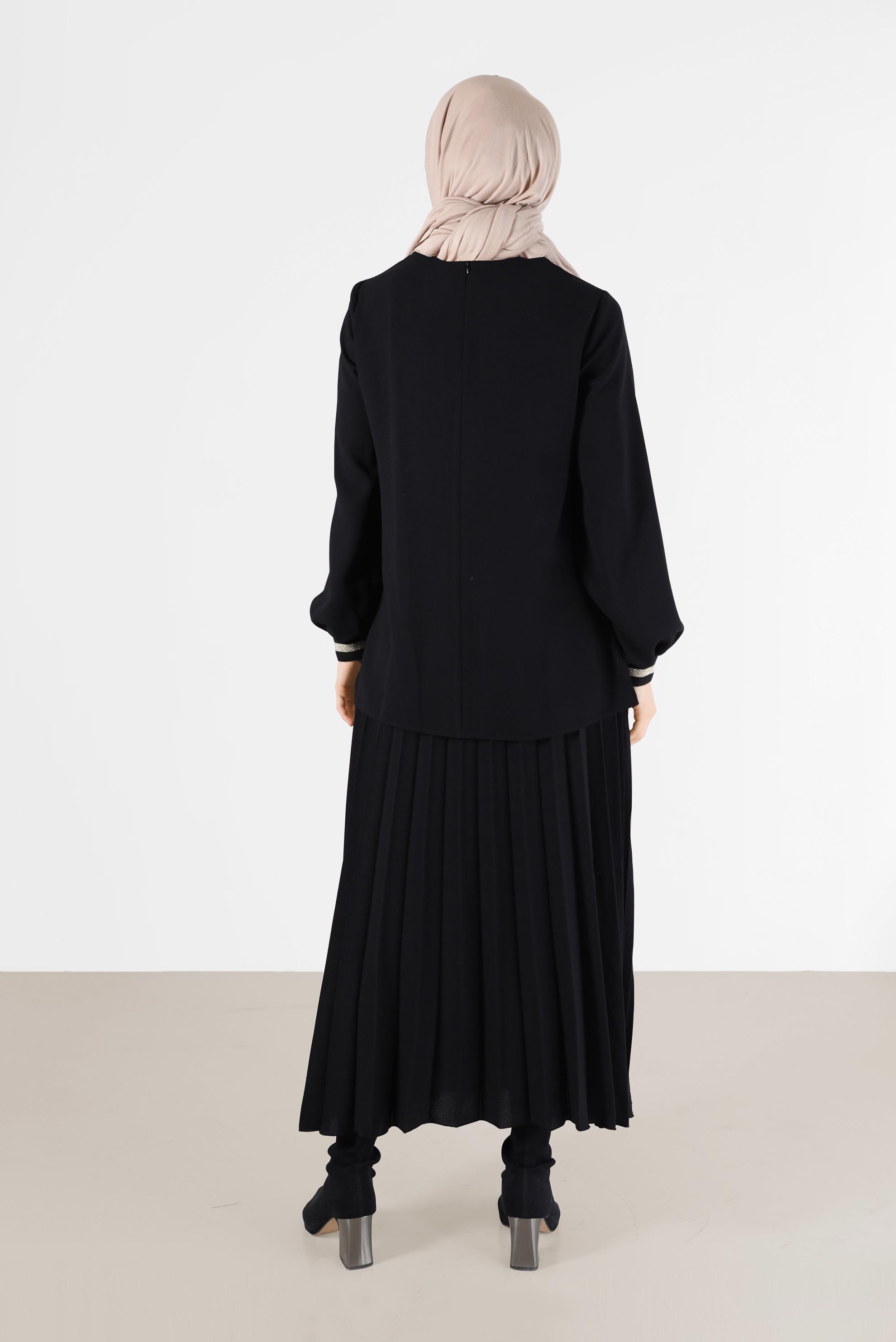 Tesettür giyim SİYAH SİMLİ ŞERİT DETAYLI İKİLİ ETEKLİ TAKIM 42332