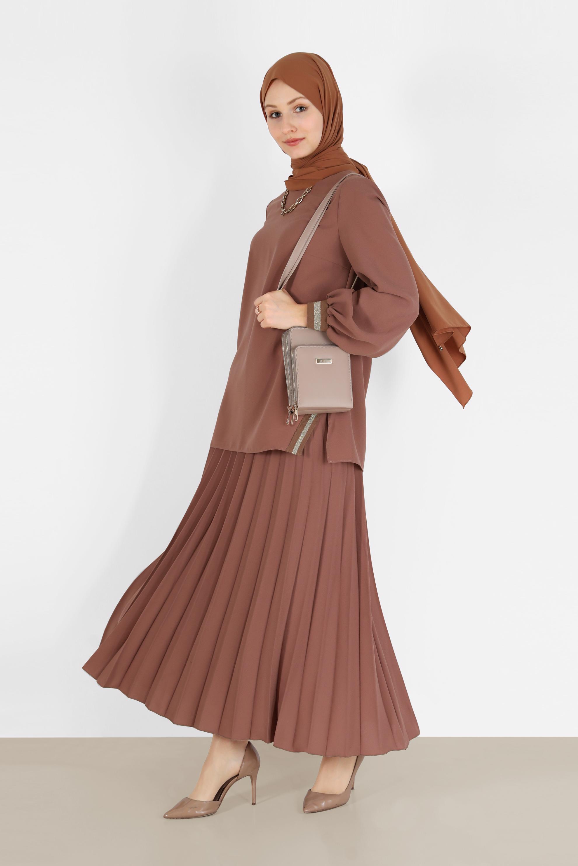 Tesettür giyim KAHVE SİMLİ ŞERİT DETAYLI İKİLİ ETEKLİ TAKIM 42332
