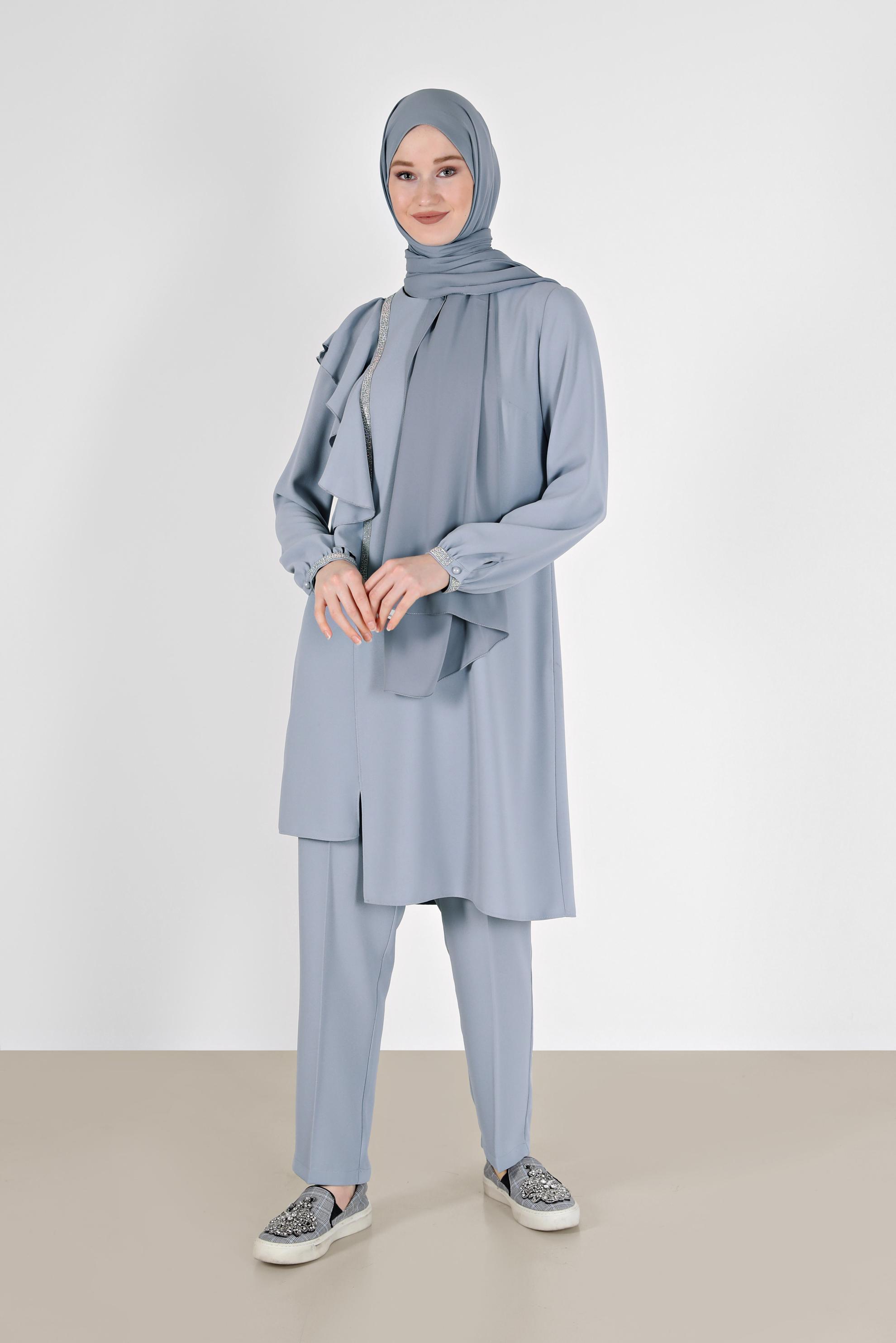 Vêtements hijab ARGENT COSTUME 2 PIÈCES EN CRÊPE AVEC PANTALON À VOLANTS 30200