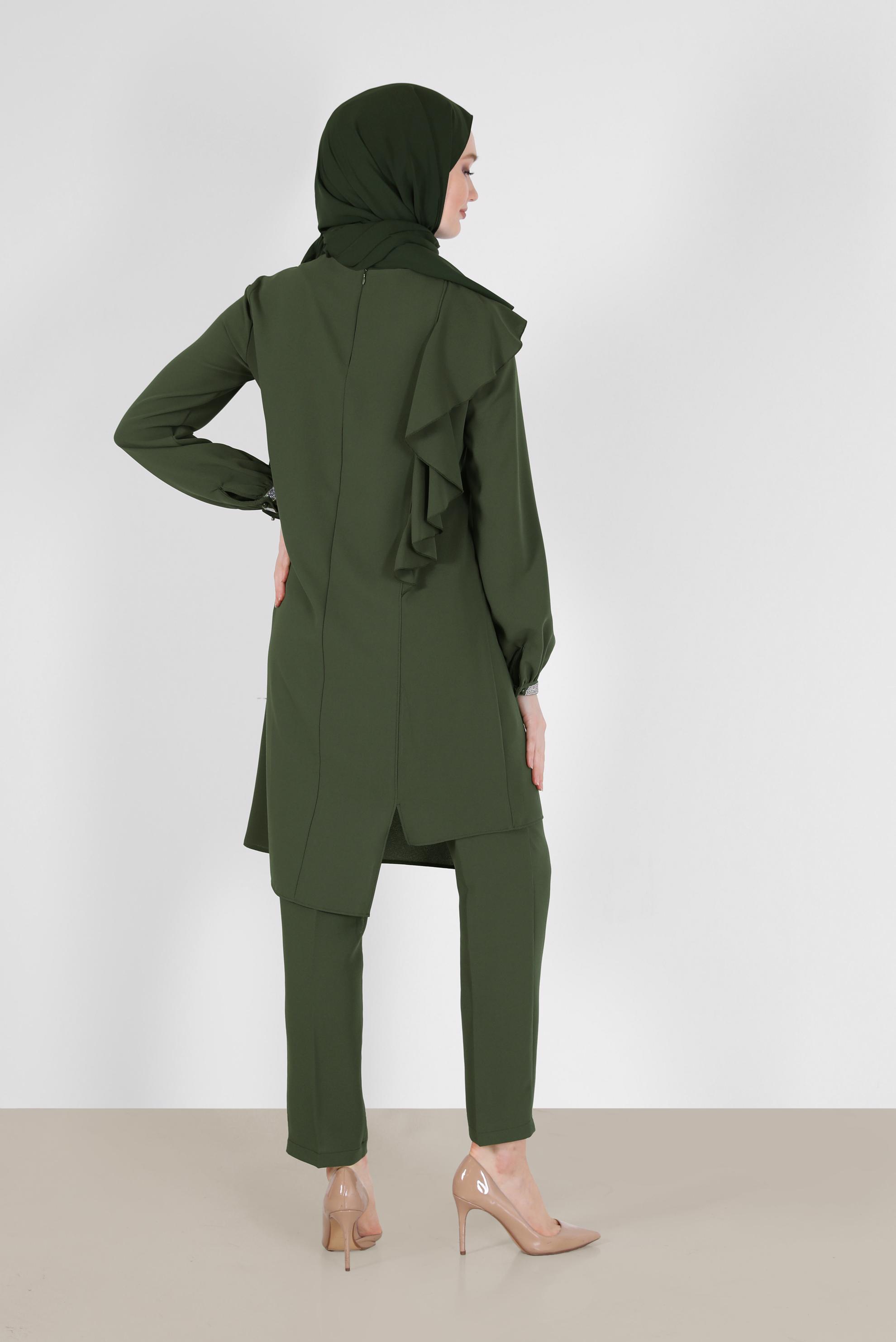 Vêtements hijab KAKI COSTUME 2 PIÈCES EN CRÊPE AVEC PANTALON À VOLANTS 30200