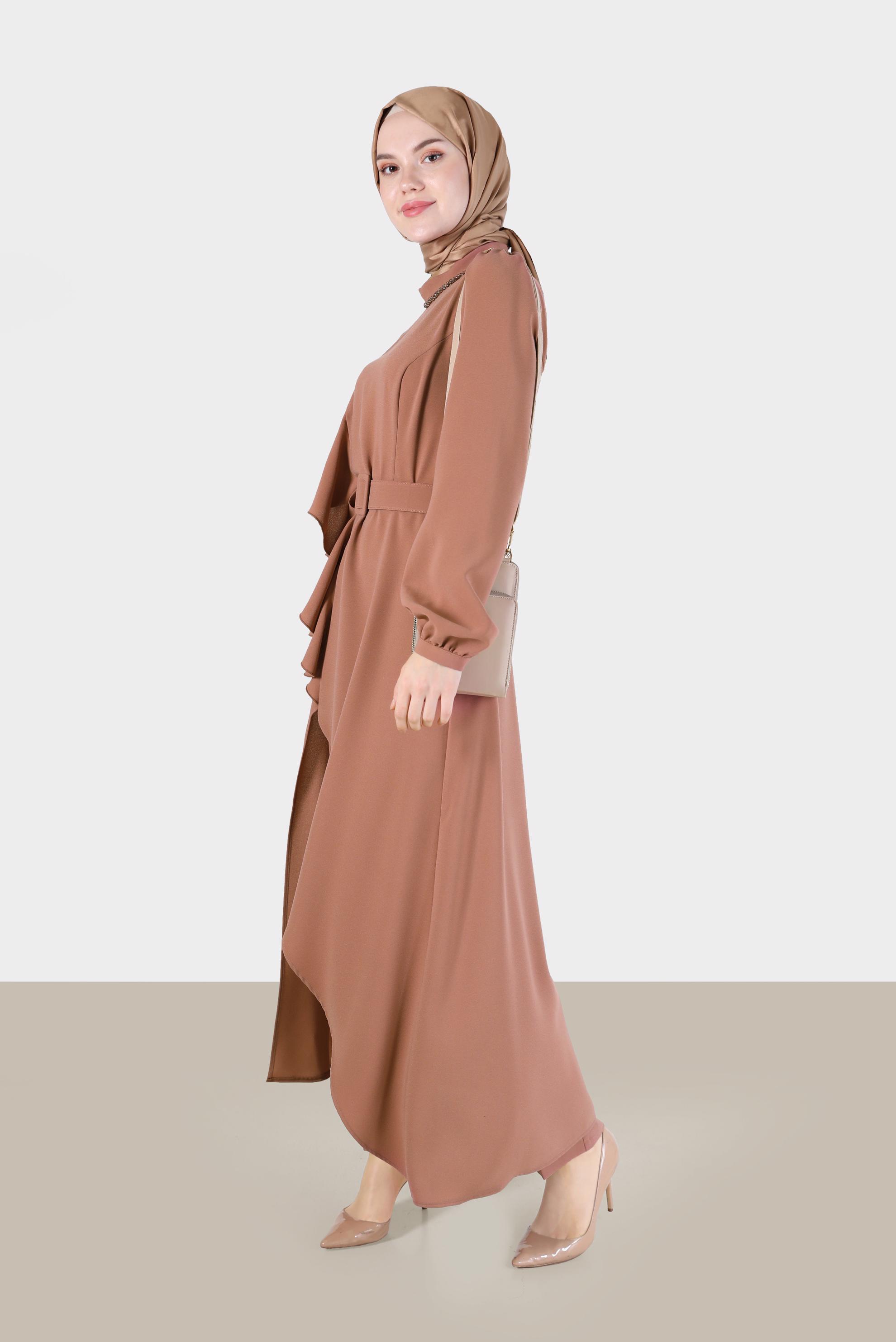 Vêtements hijab BRUN COSTUME PANTALON 2 PIÈCES EN CRÊPE À VOLANTS AVEC CEINTURE 30202