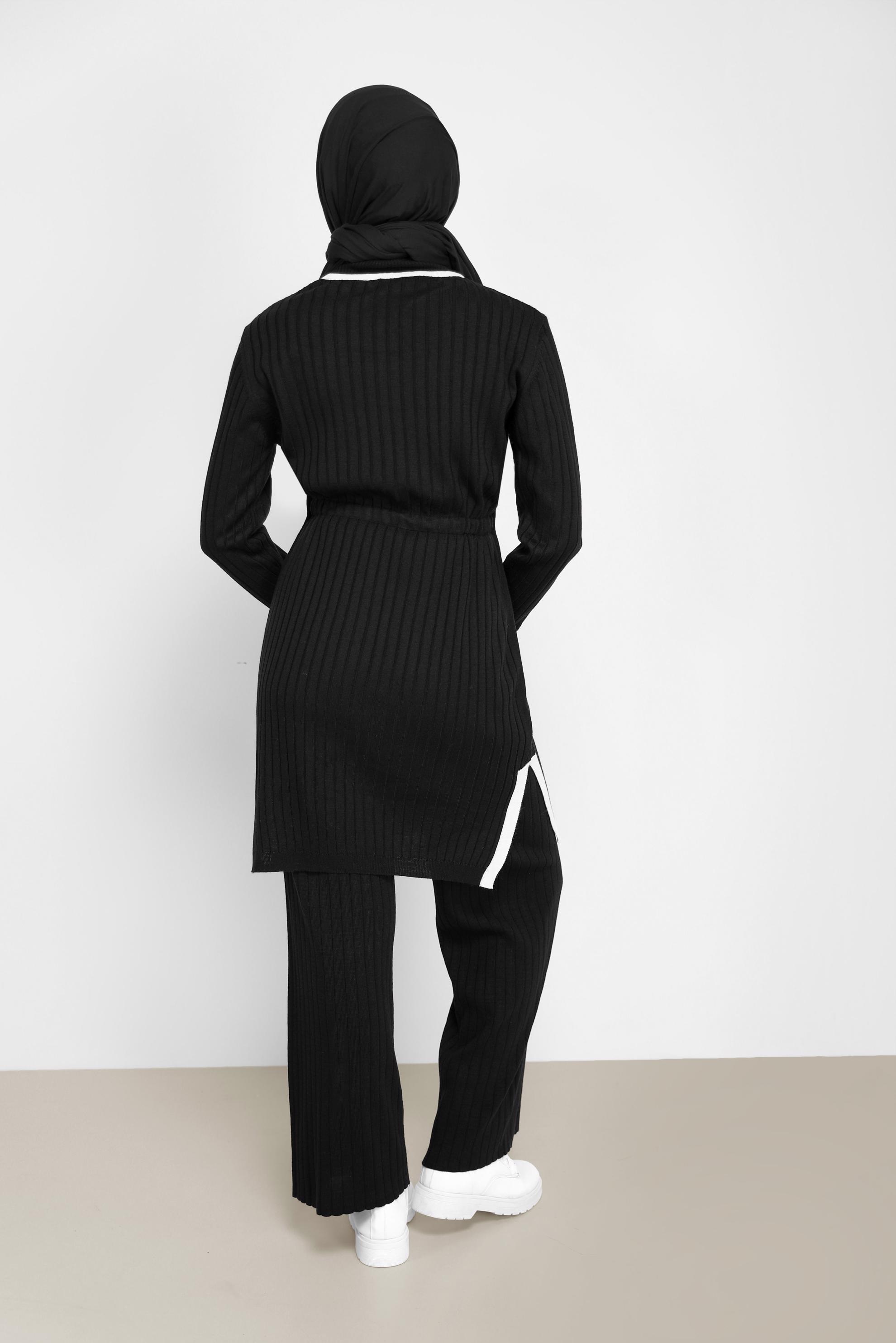 Tesettür giyim SİYAH BELDEN BAĞLAMALI İKİLİ PANT.TRİKO TAKIM 42123 