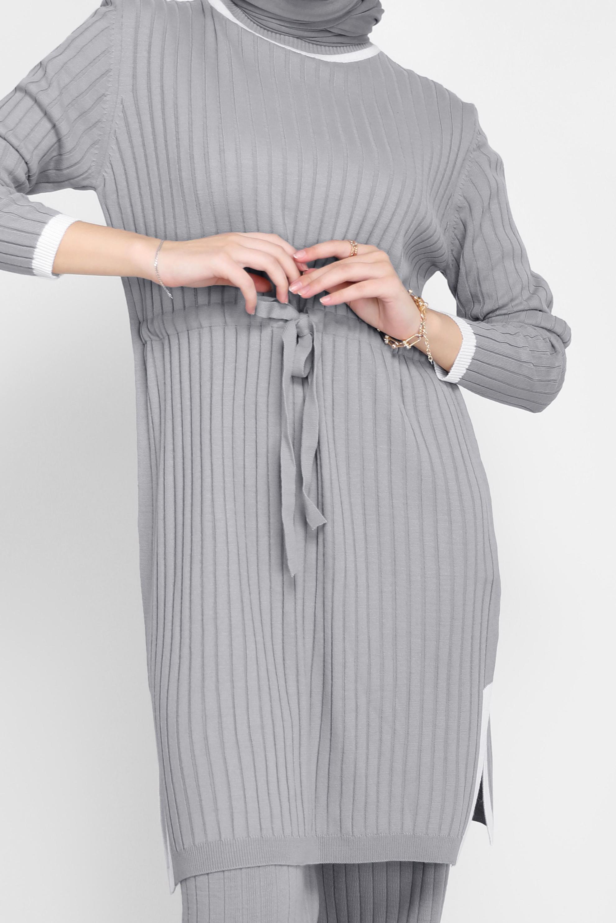 Tesettür giyim GRİ BELDEN BAĞLAMALI İKİLİ PANT.TRİKO TAKIM 42123 