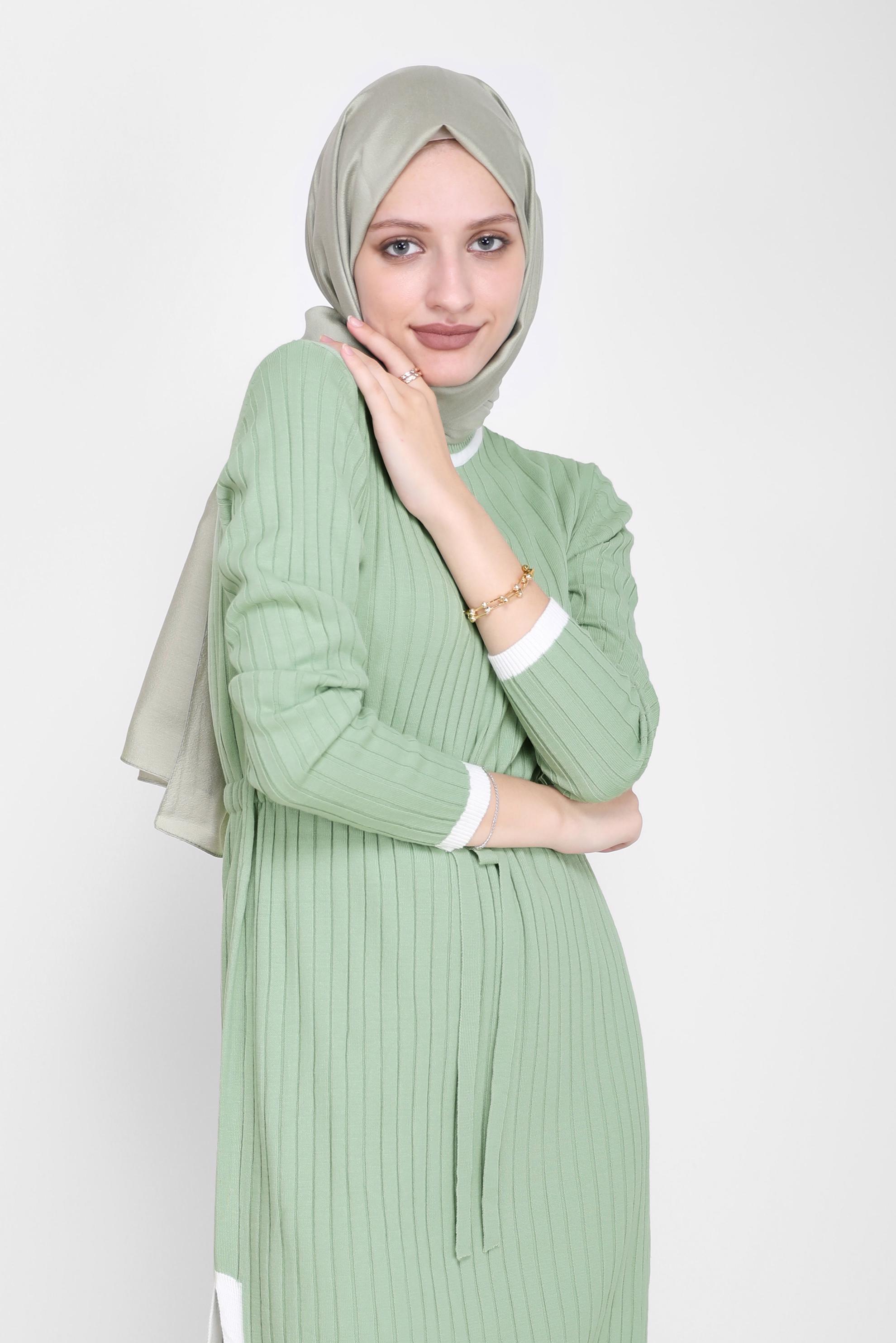 Tesettür giyim YEŞİL BELDEN BAĞLAMALI İKİLİ PANT.TRİKO TAKIM 42123 