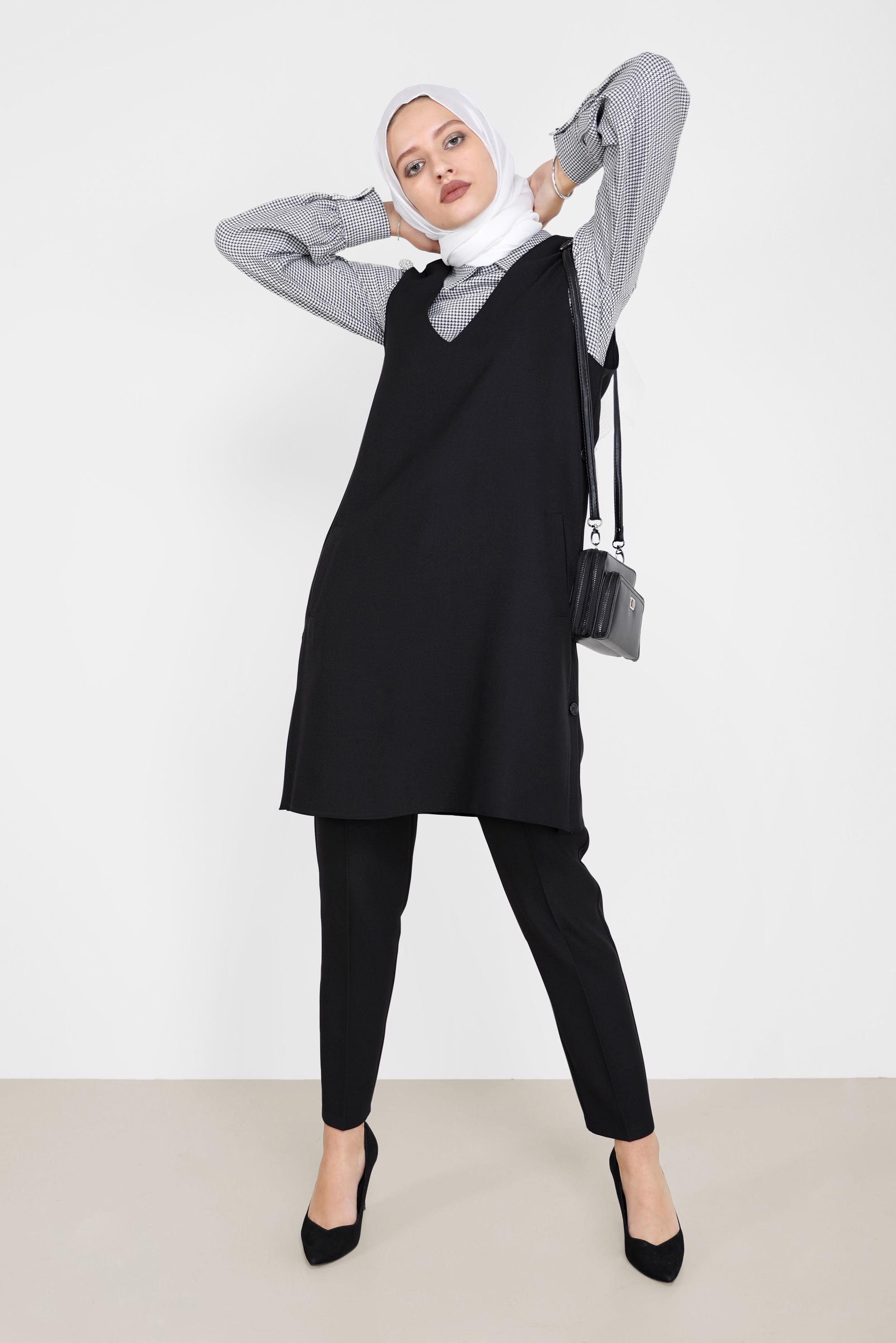 Tesettür giyim SİYAH DÜĞME DETAYLI ÜÇLÜ PANT. TAKIM 42162 