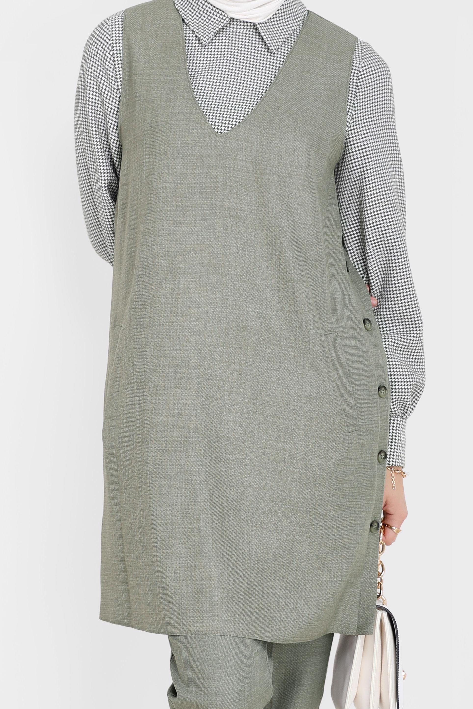 Tesettür giyim YEŞİL DÜĞME DETAYLI ÜÇLÜ PANT. TAKIM 42162 