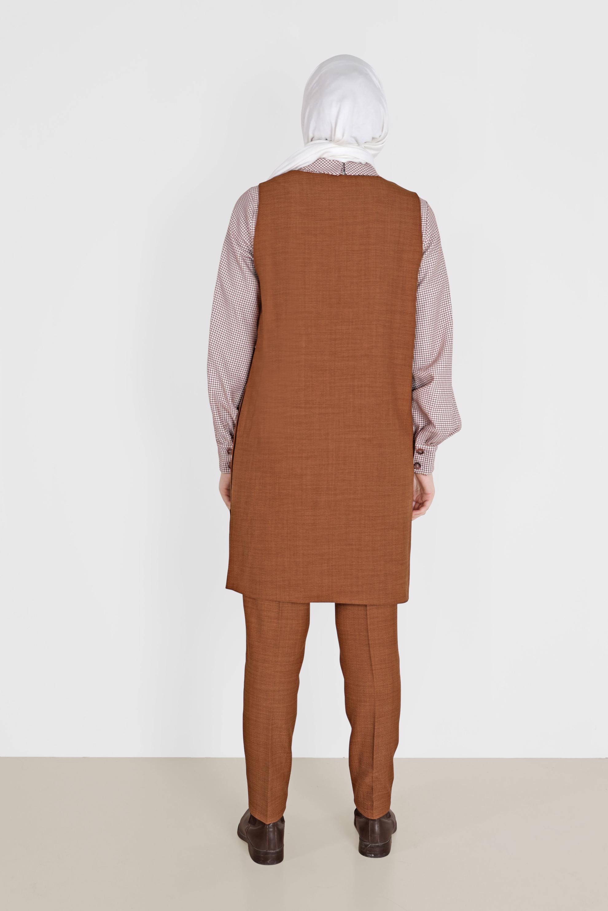 Tesettür giyim KAHVE DÜĞME DETAYLI ÜÇLÜ PANT. TAKIM 42162 