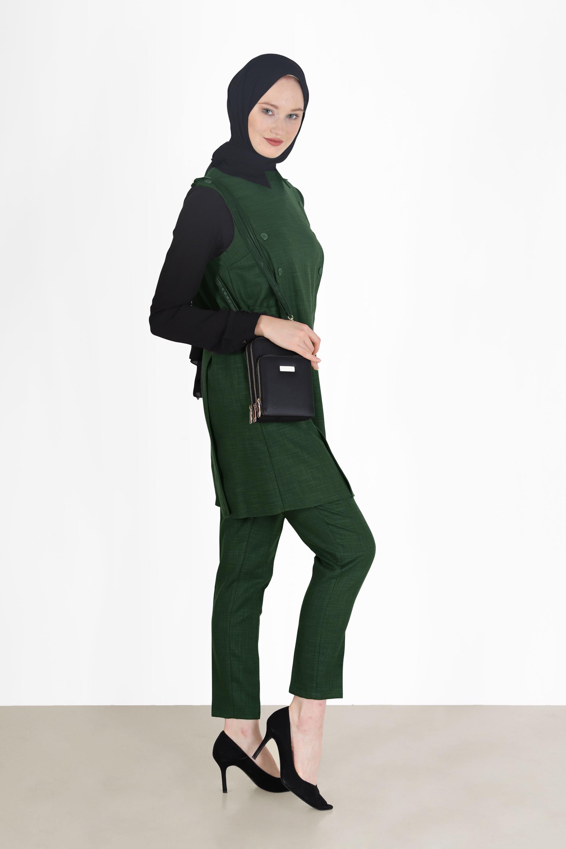 Tesettür giyim HAKİ BELDEN BÜZGÜLÜ DÜĞME DETAYLI İKİLİ PANT. TAKIM 42187