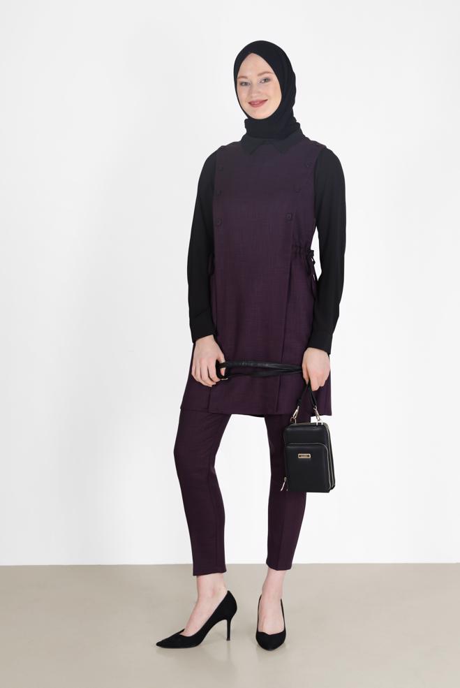 Tesettür giyim MÜRDÜM BELDEN BÜZGÜLÜ DÜĞME DETAYLI İKİLİ PANT. TAKIM 42187 - ALVİNA