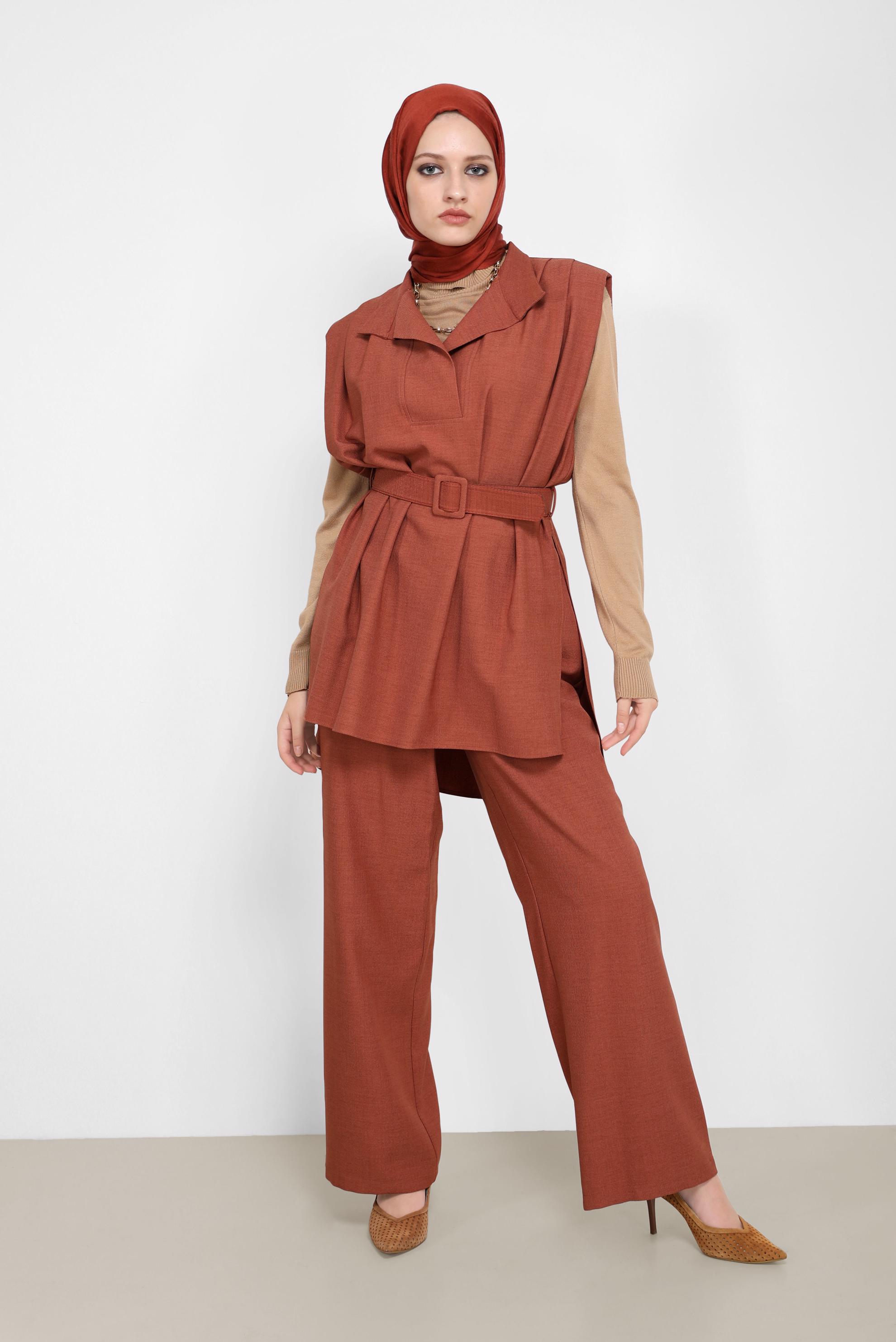 Tesettür giyim KAHVE KEMER DETAYLI İKİLİ PANT. TAKIM 42195 