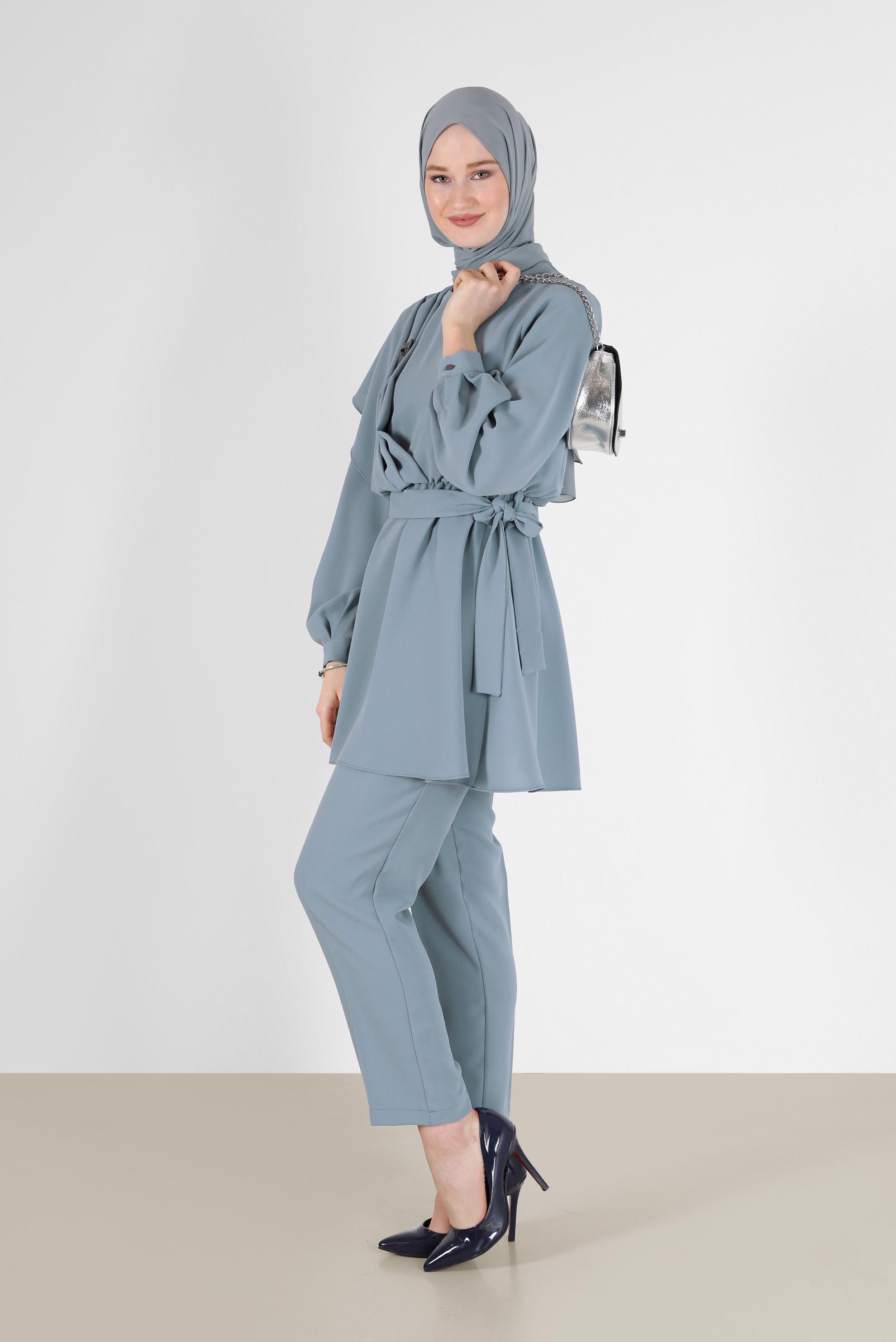 Tesettür giyim GRİ BELİ KUŞAKLI ASİMETRİK KESİM İKİLİ PANT. TAKIM 42310