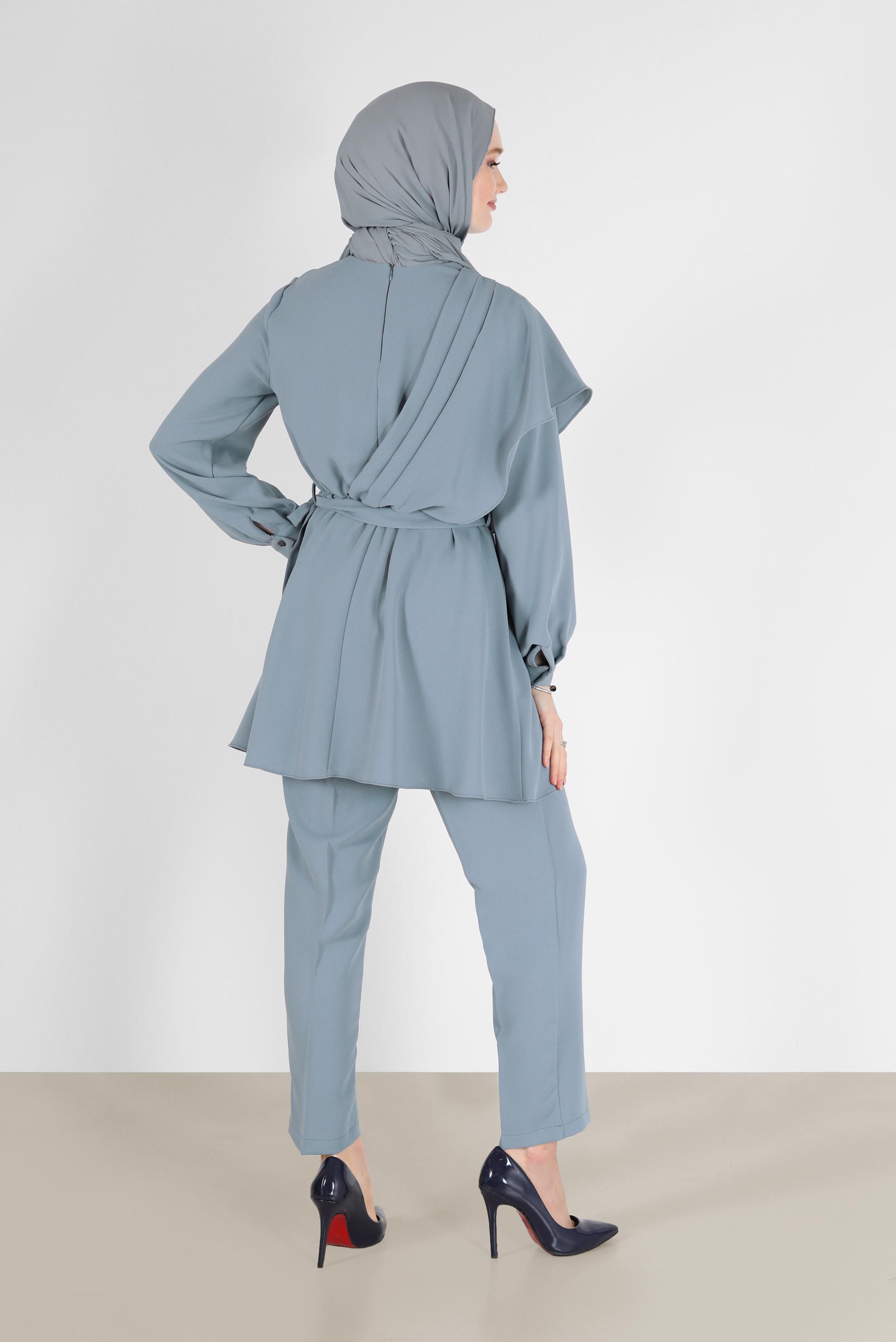 Tesettür giyim GRİ BELİ KUŞAKLI ASİMETRİK KESİM İKİLİ PANT. TAKIM 42310