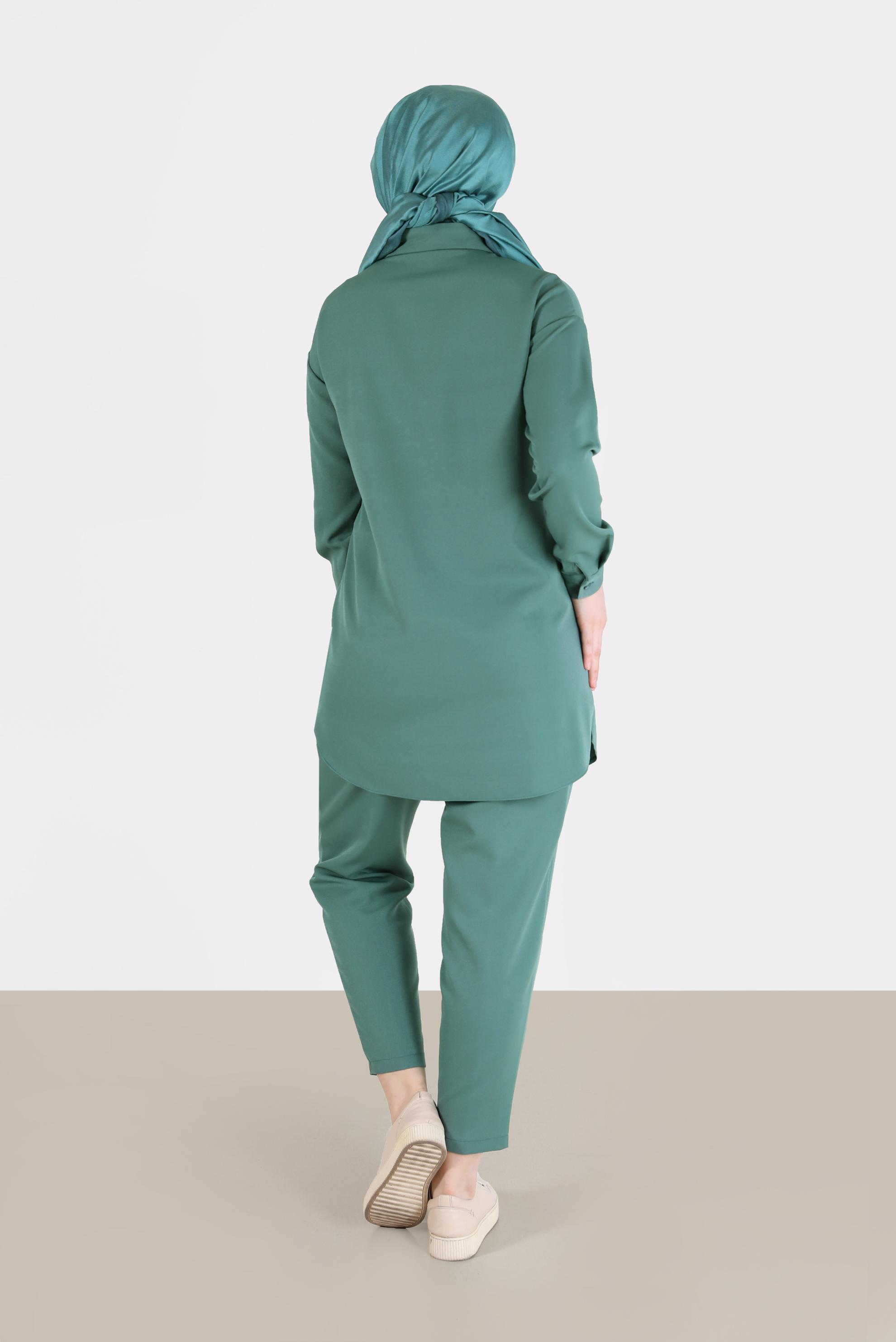 Tesettür giyim YEŞİL DÜĞME DETAYLI CEPLİ İKİLİ PANT. TAKIM 42312 