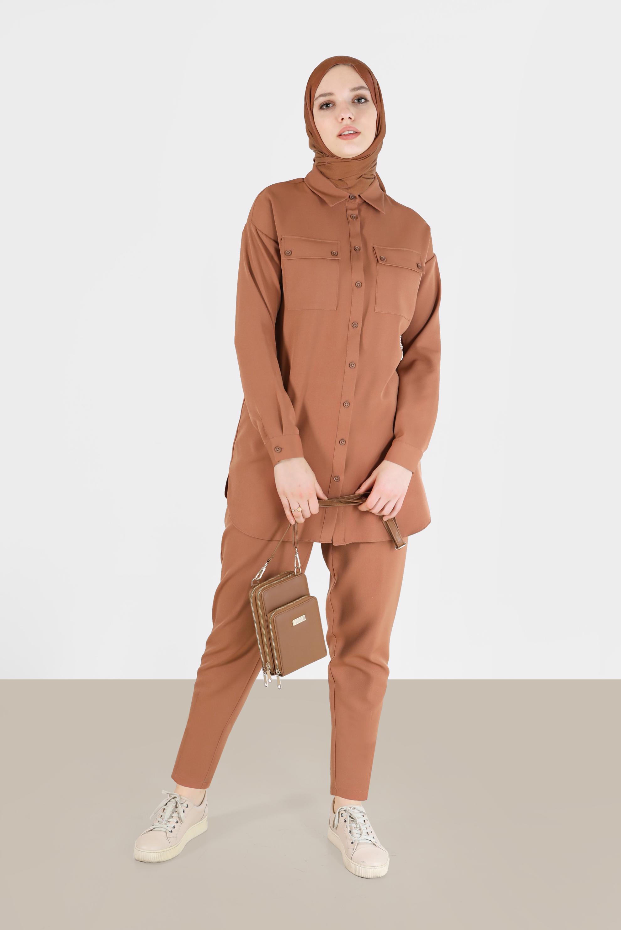 Tesettür giyim TABA DÜĞME DETAYLI CEPLİ İKİLİ PANT. TAKIM 42312 