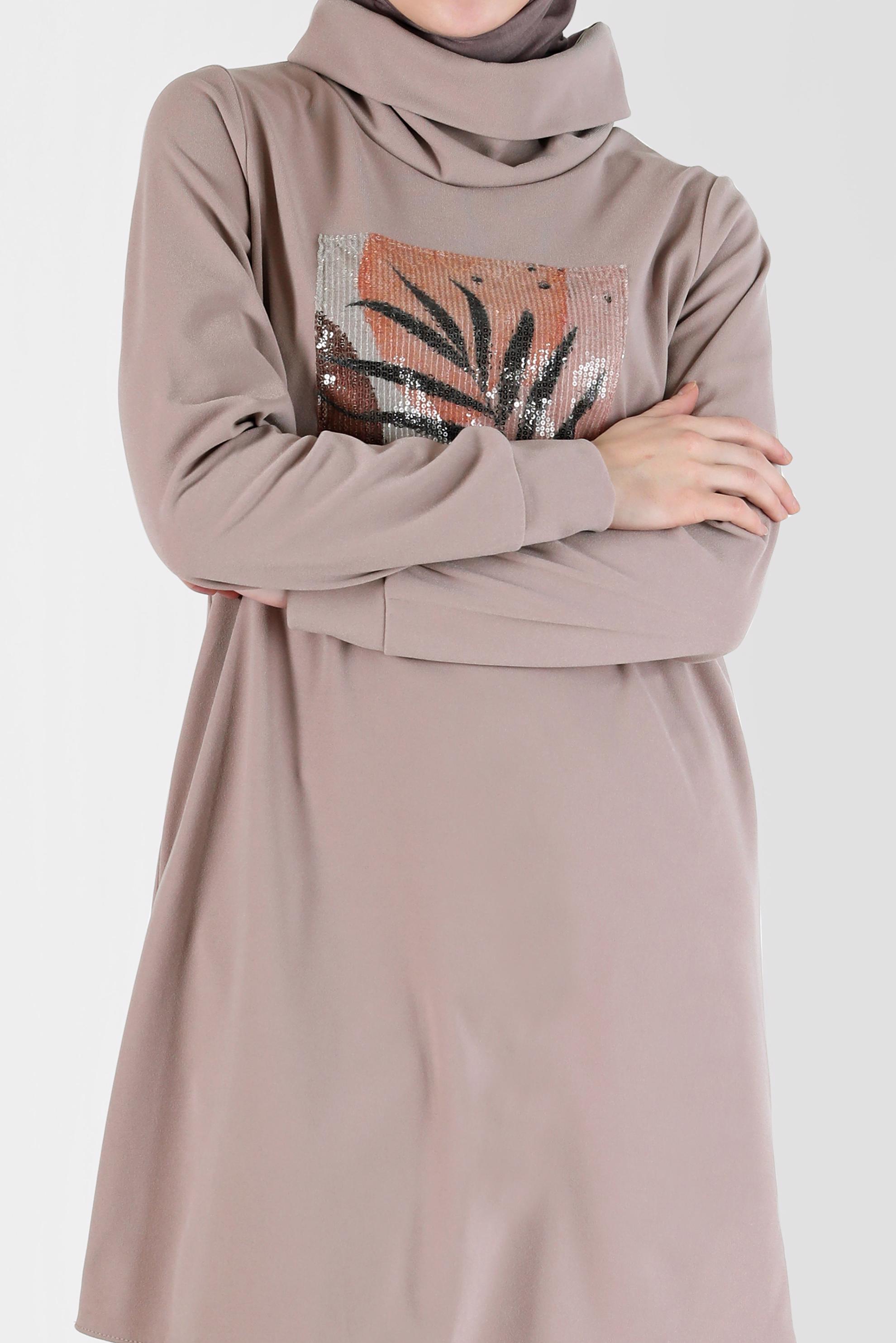 Tesettür giyim PUDRA PUL PAYET DETAYLI DESENLİ DEGAJE YAKA İKİLİ PANT. TAKIM 42369	