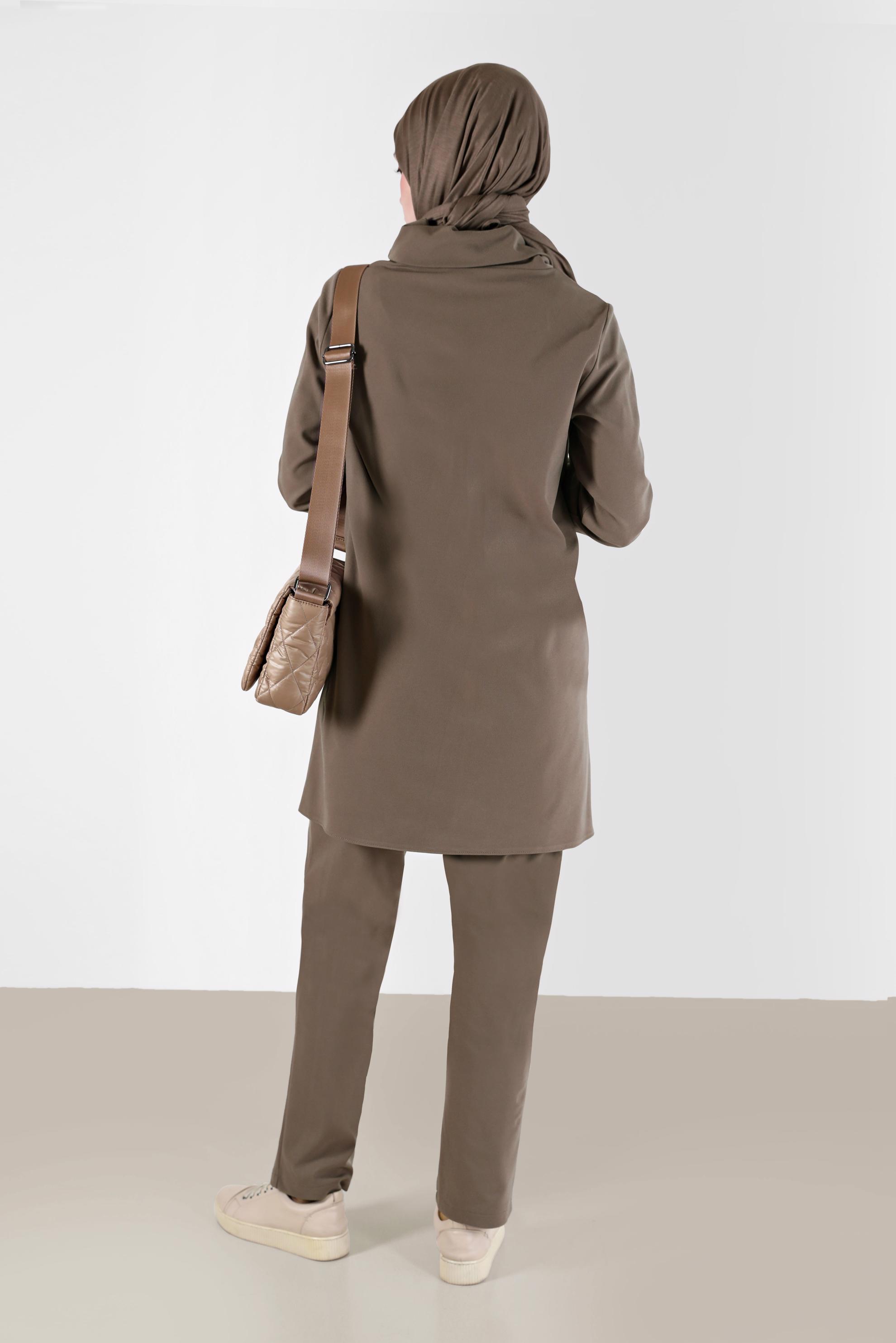 Tesettür giyim VİZON PUL PAYET DETAYLI DESENLİ DEGAJE YAKA İKİLİ PANT. TAKIM 42369	