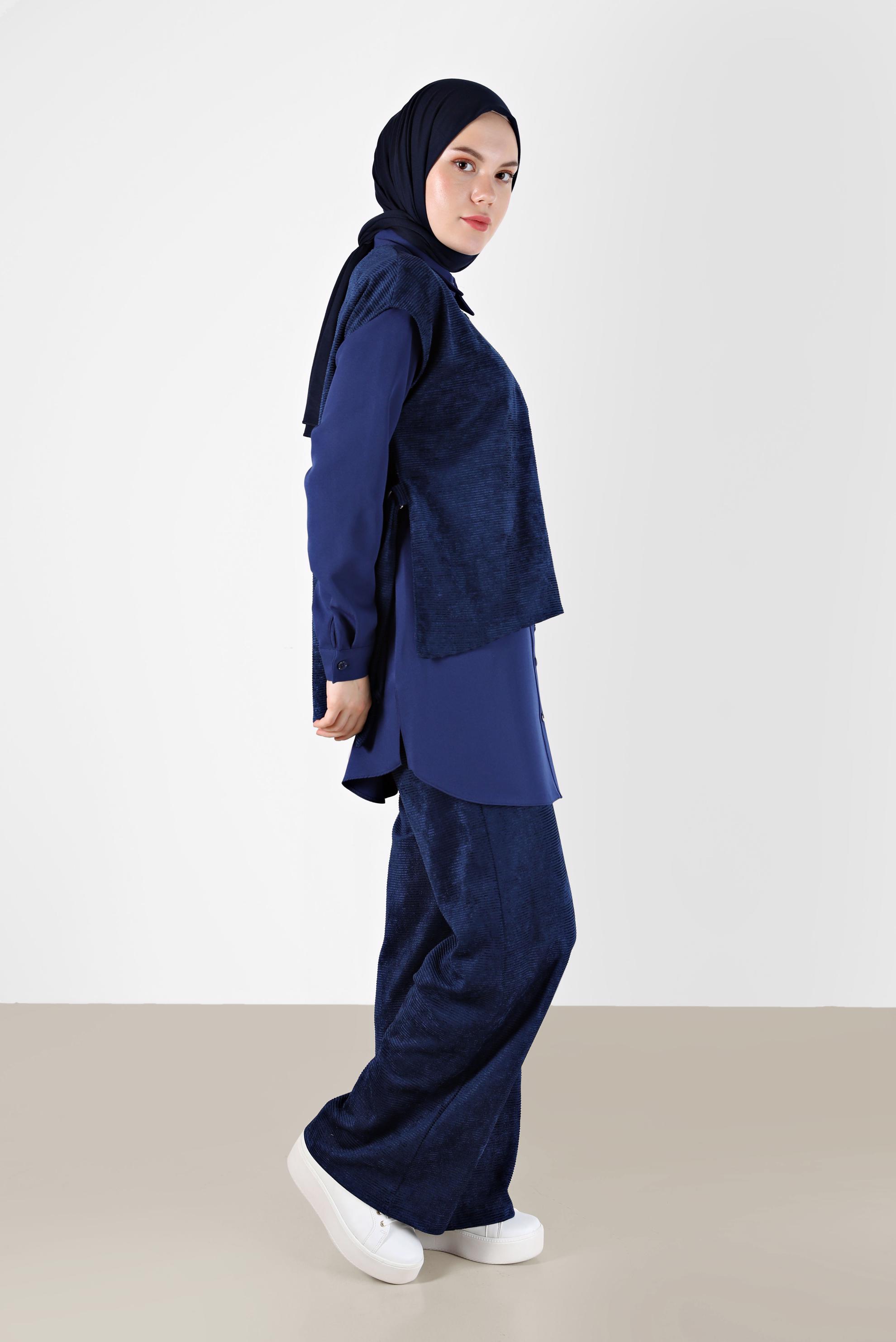 Tesettür giyim LACİVERT FERMUAR DETAYLI ŞÖNİL KADİFE ÜÇLÜ PANT. TAKIM 42380 