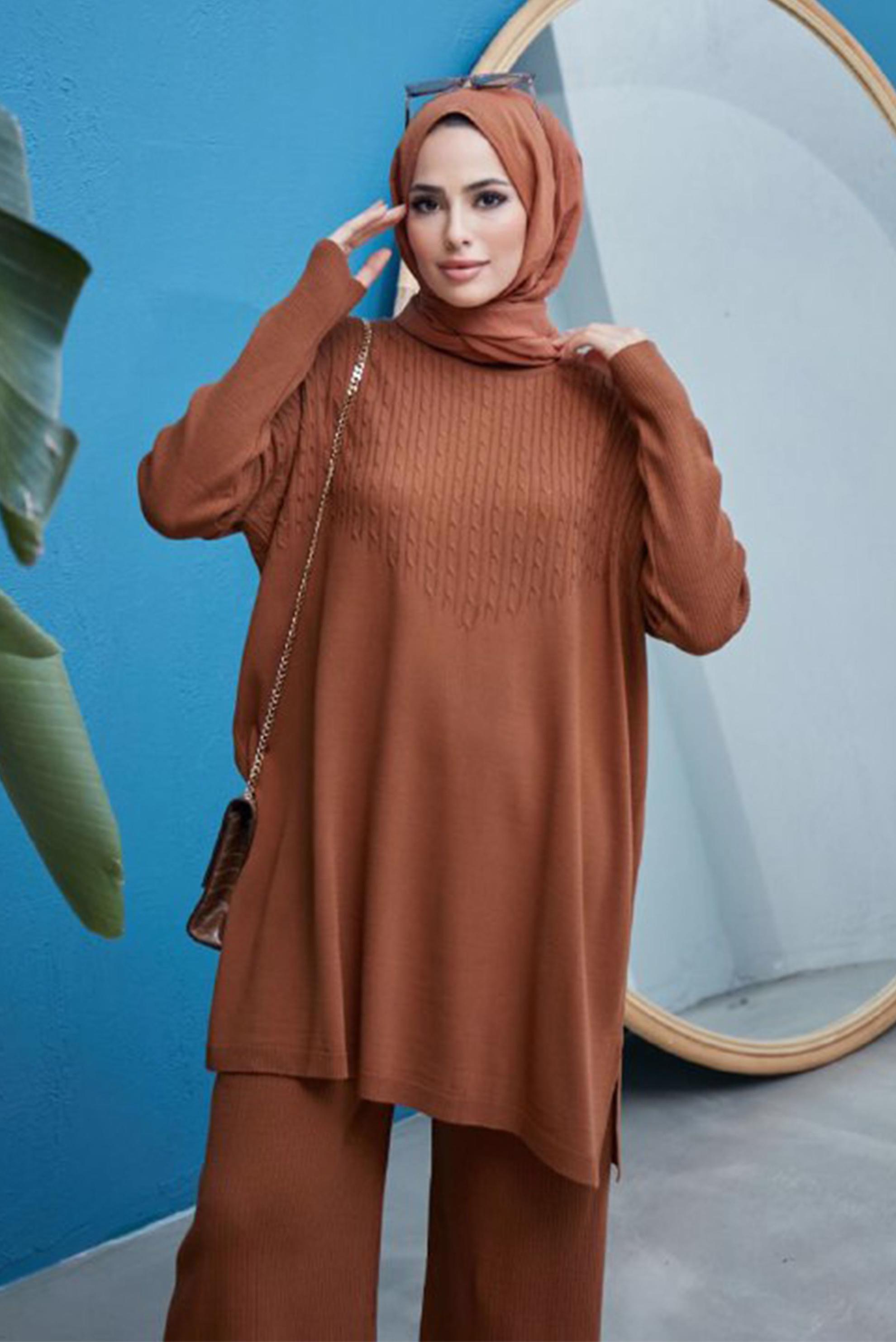 Tesettür giyim TABA SAÇ ÖRGÜSÜ DETAYLI TRİKO PANT. TAKIM 42464 