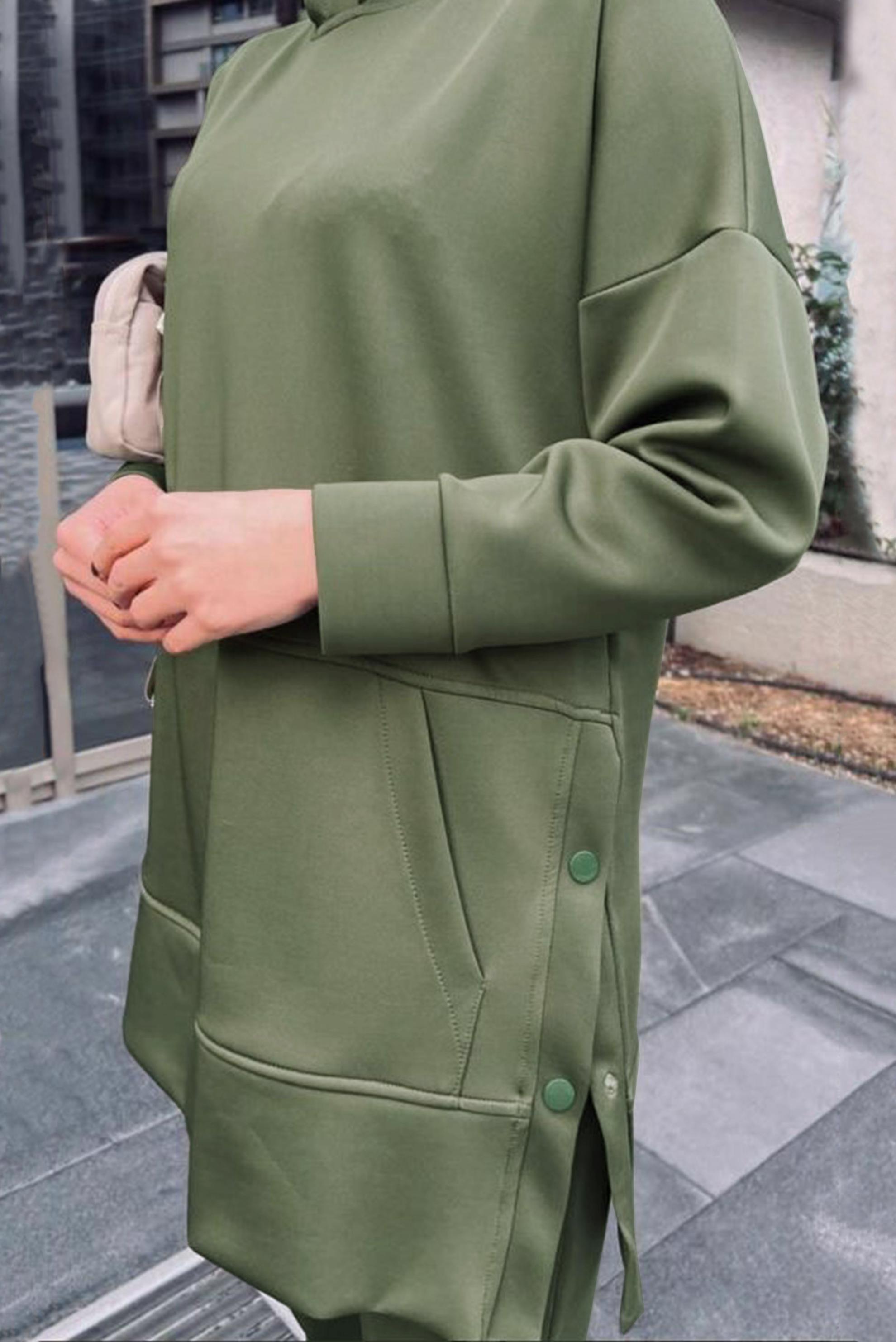 Hijab clothing GREEN SNAP DETAIL PANTS SUIT WITH ELASTIC HEM 42468 