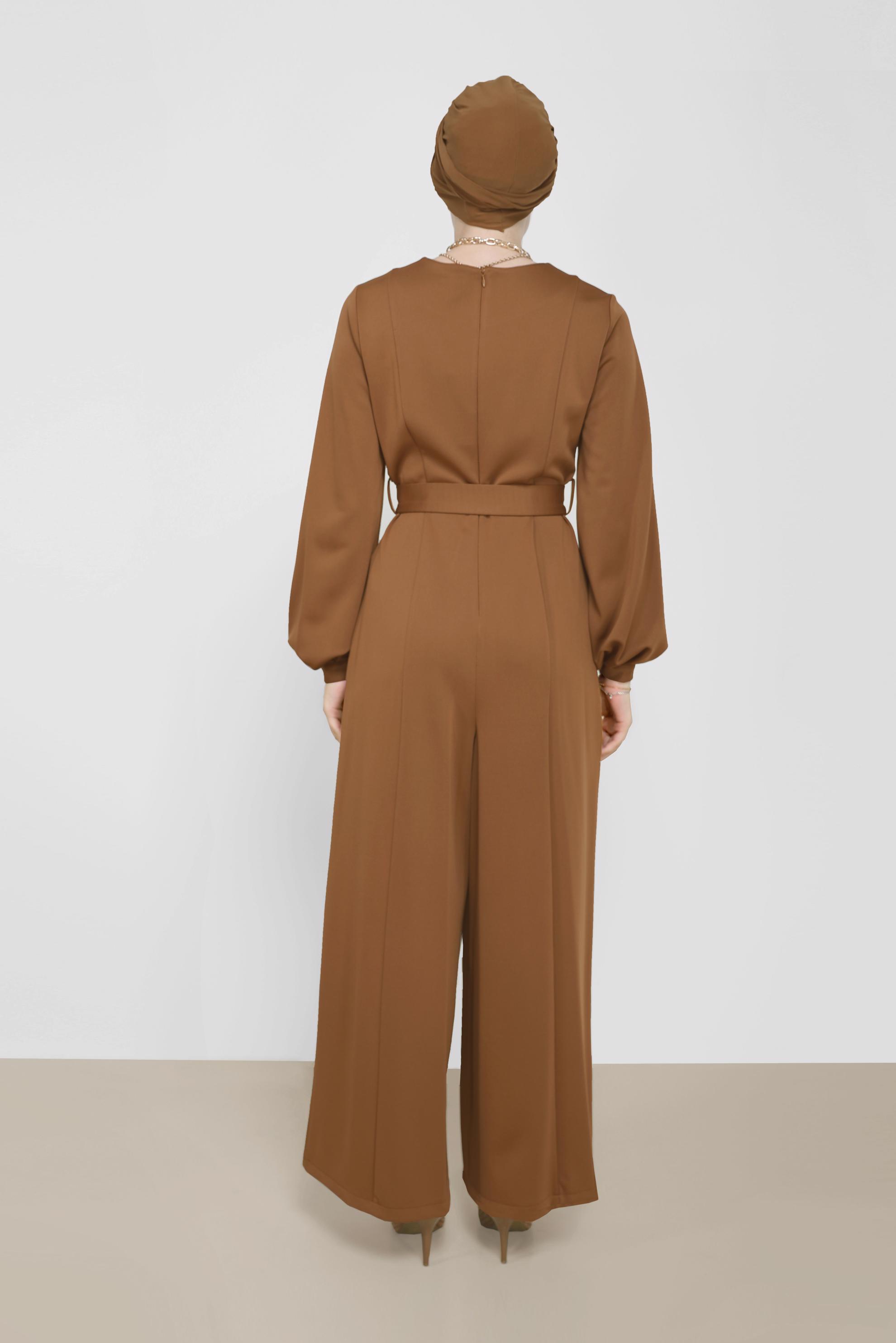 Tesettür giyim KAHVE YIRTMAÇ DETAYLI KUŞAKLI TULUM 42196 