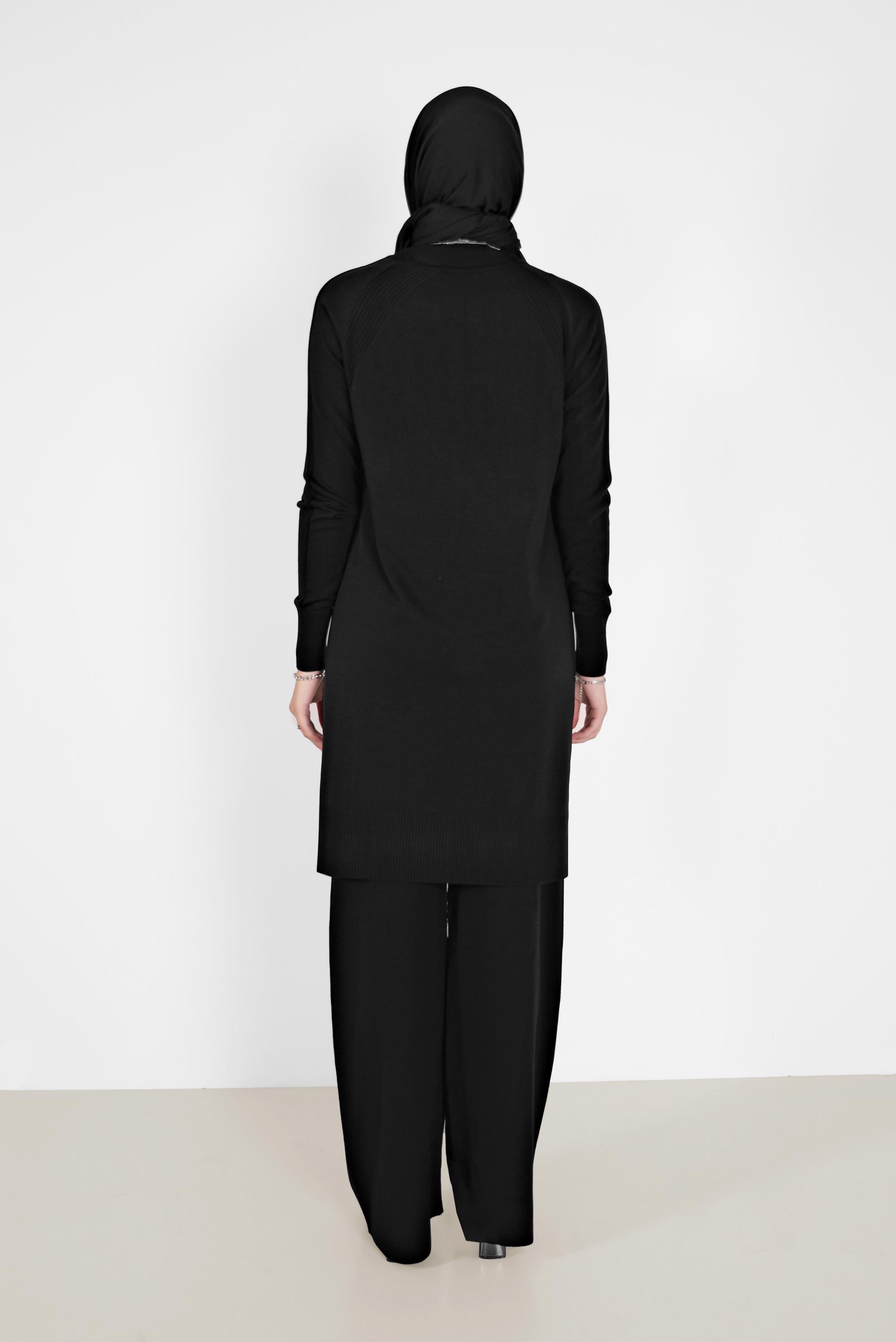 Hijab clothing BLACK CLASSIC KNITWEAR TUNIC 42002 