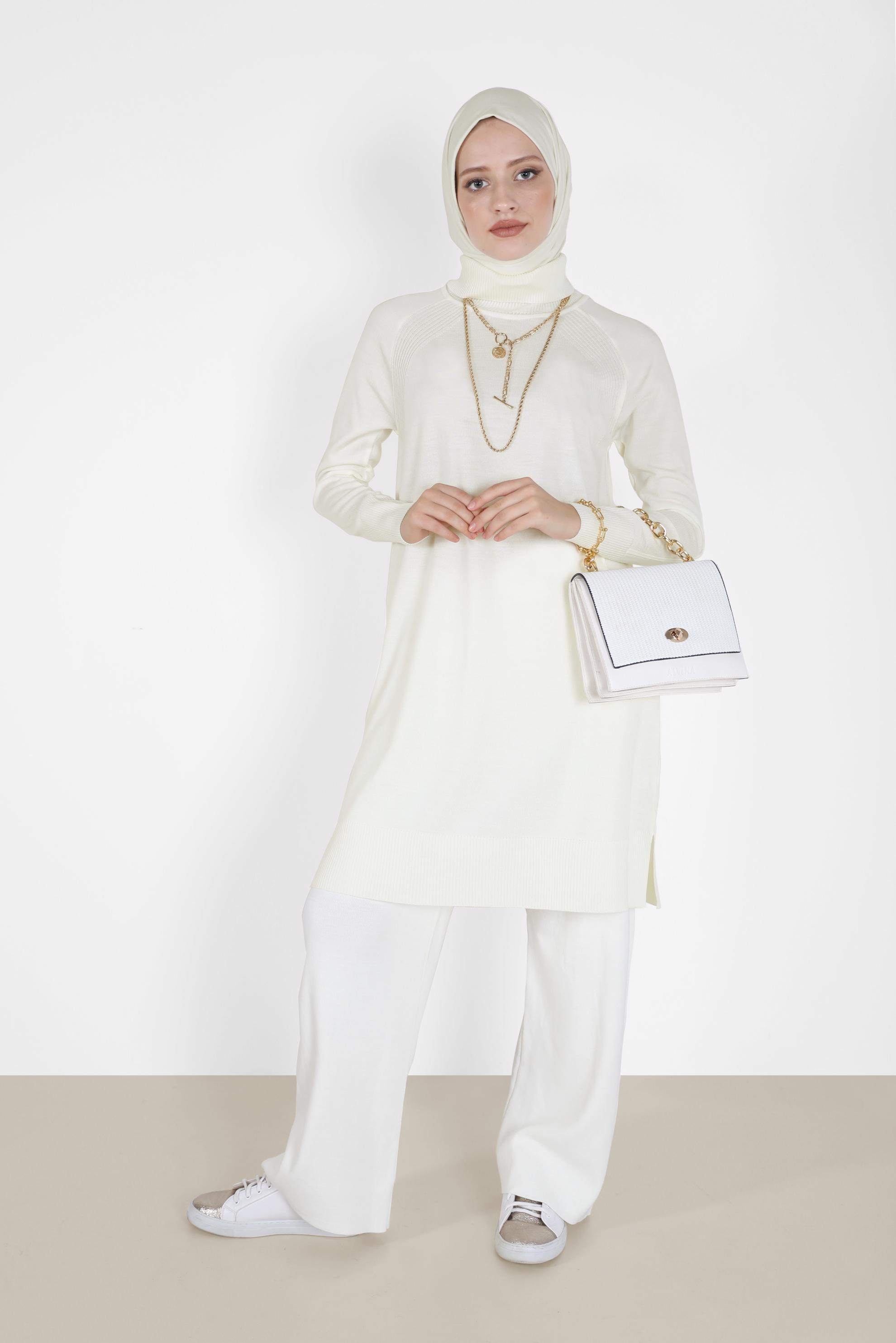Tesettür giyim BEYAZ KLASİK TRİKO TUNİK 42002  