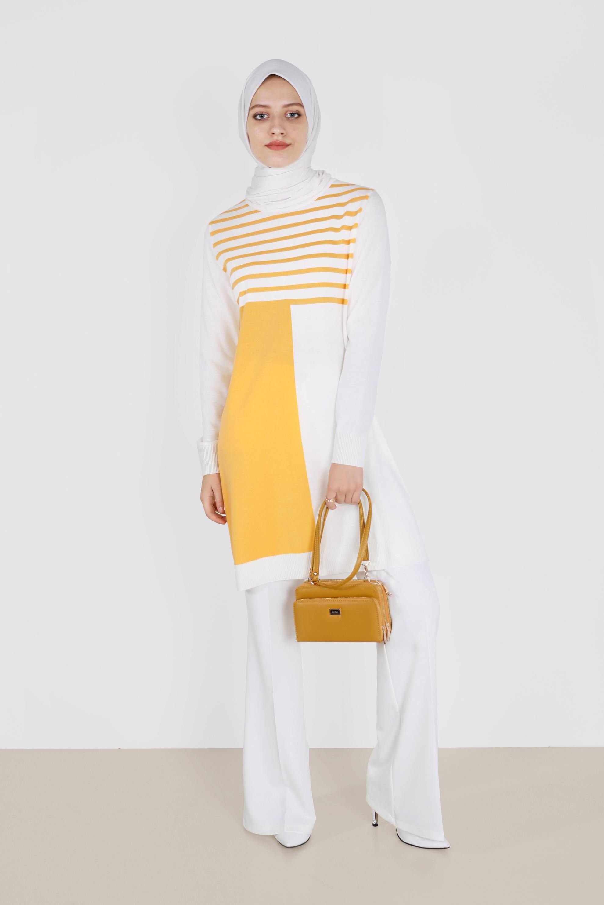 Tesettür giyim SARI ŞERİT DETAYLI İKİ RENKLİ TRİKO TUNİK 42005 