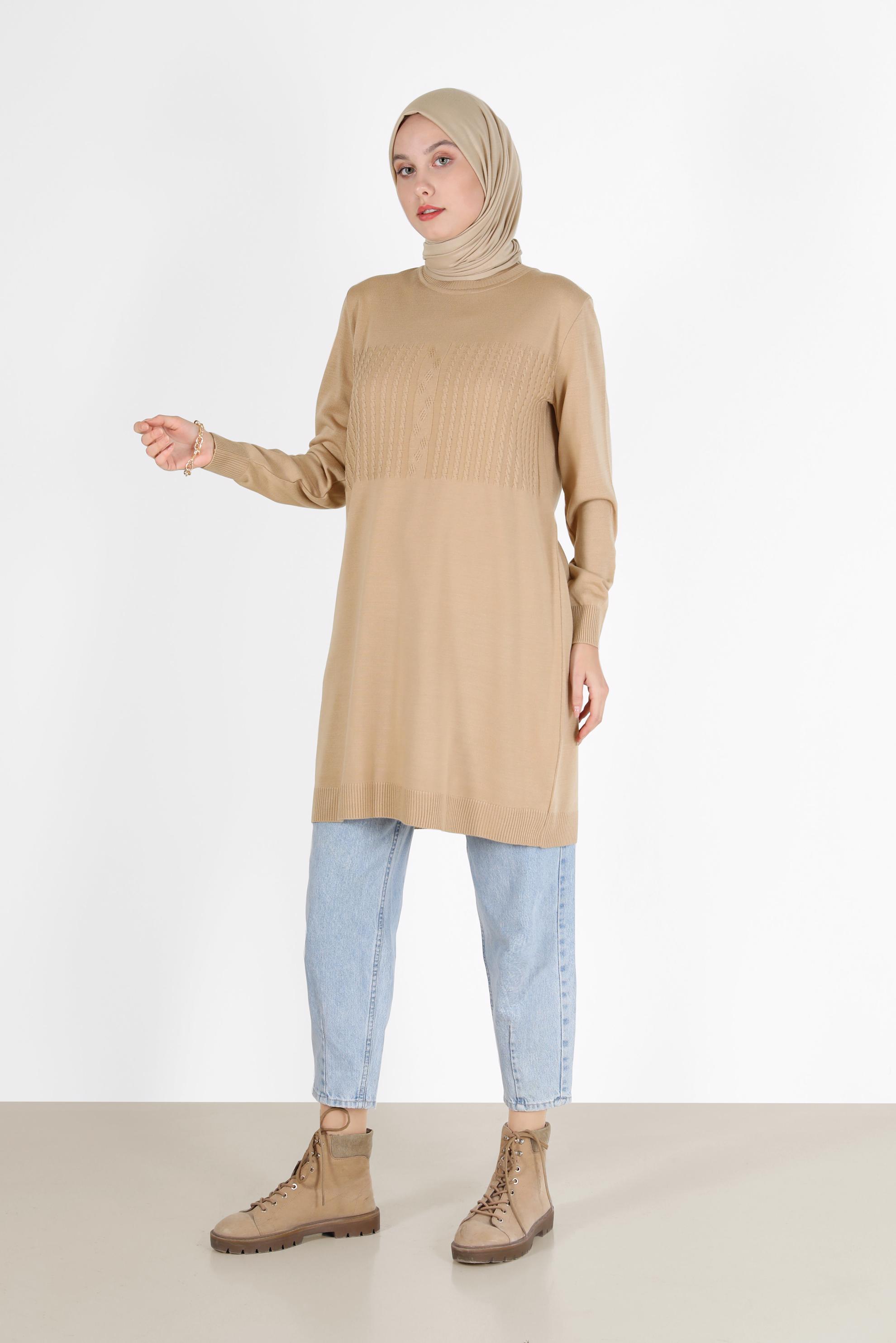 Tesettür giyim BEJ KENDİNDEN DESENLİ TRİKO TUNİK 42007	