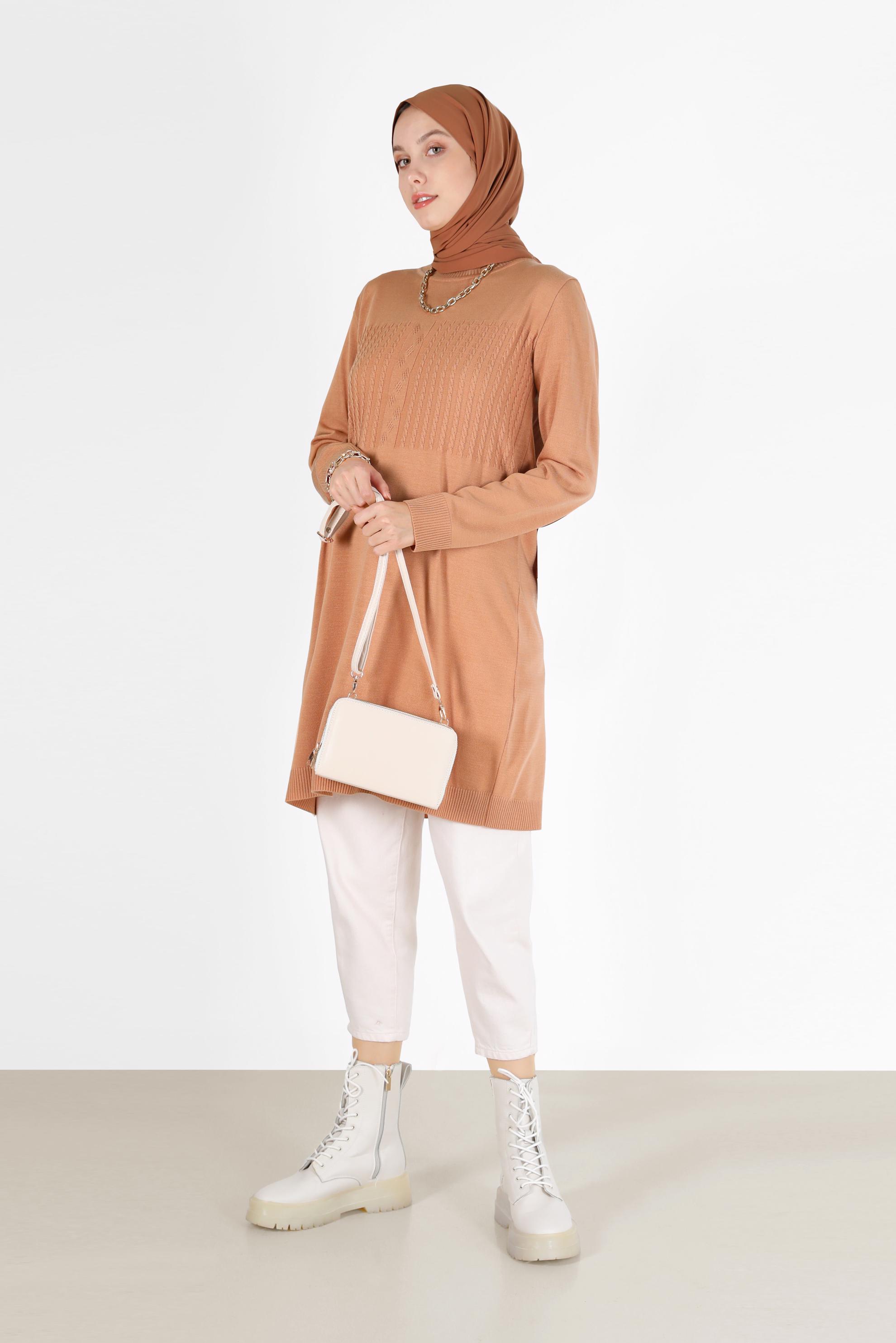 Tesettür giyim PEMBE KENDİNDEN DESENLİ TRİKO TUNİK 42007	