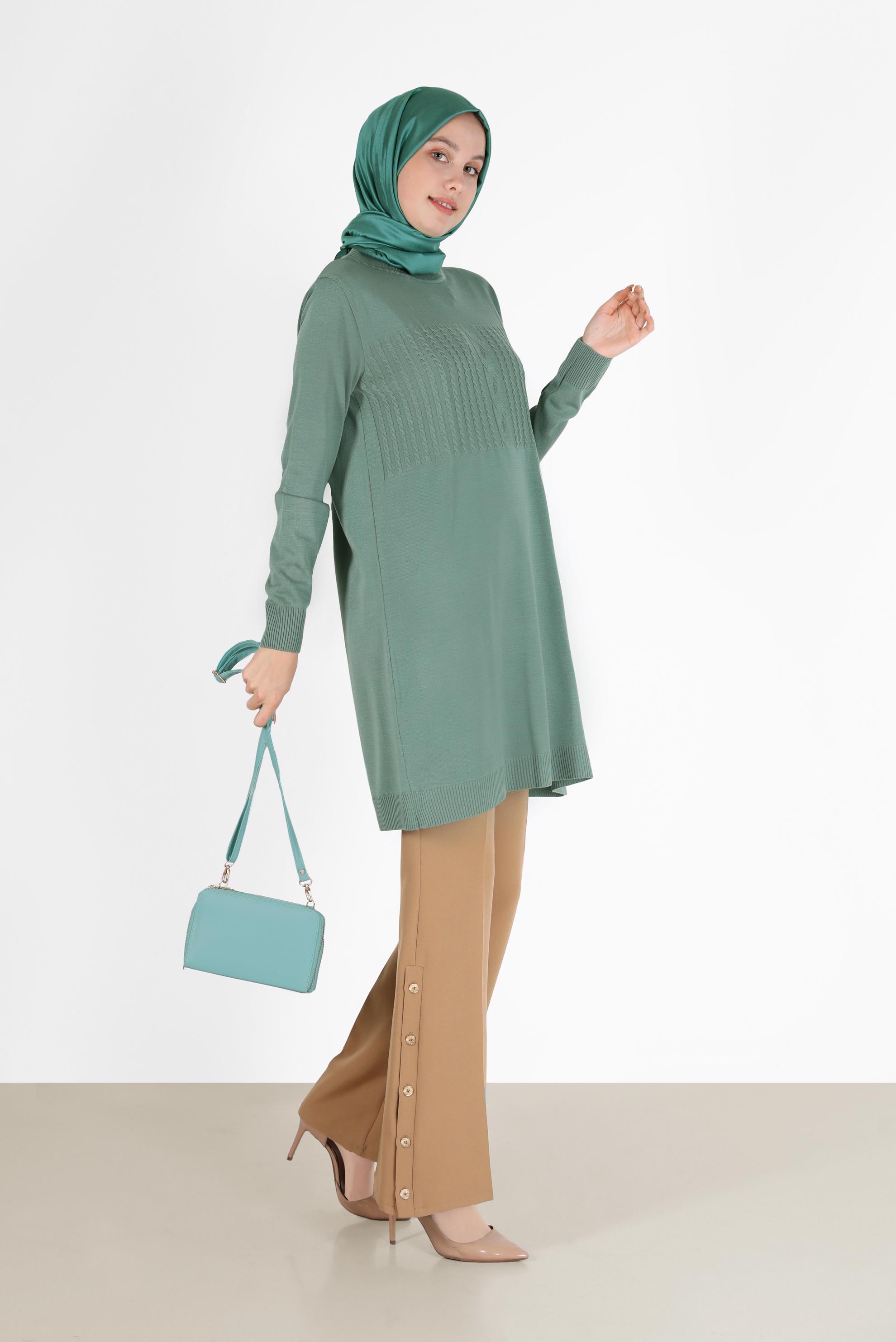 Tesettür giyim YEŞİL KENDİNDEN DESENLİ TRİKO TUNİK 42007	