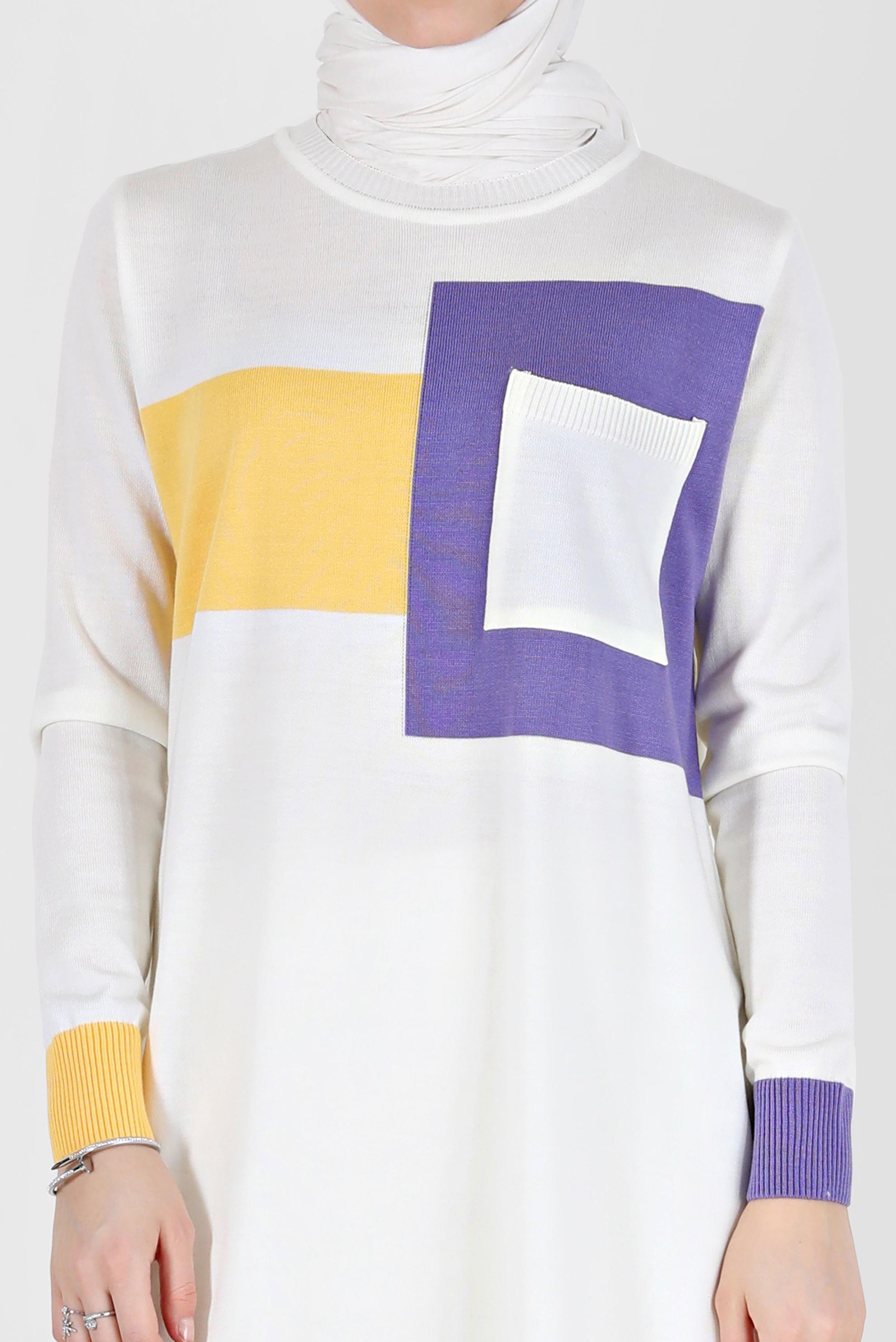 Tesettür giyim BEYAZ GEOMETRİK ŞEKİL DETAYLI TRİKO TUNİK 42011	