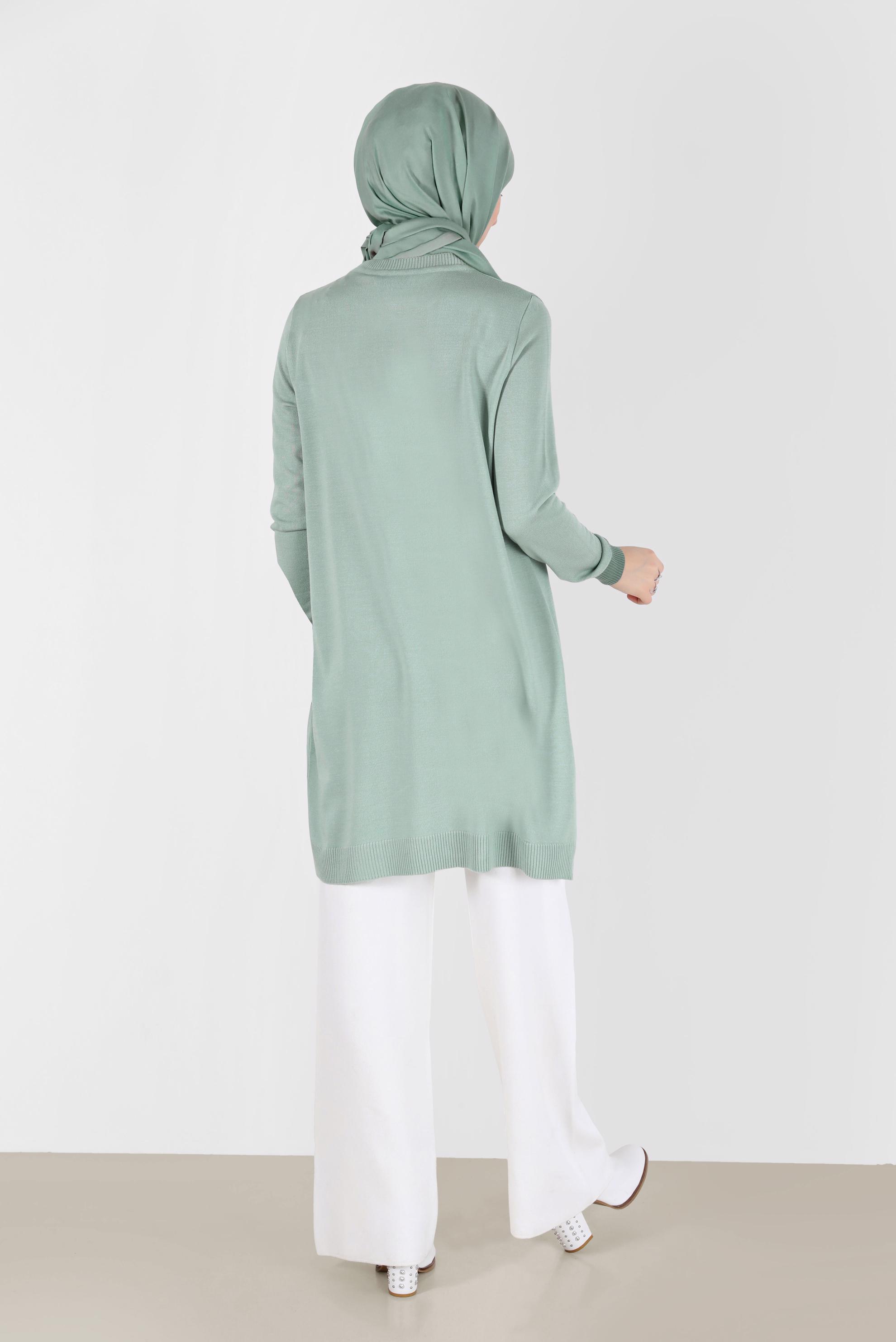 Tesettür giyim YEŞİL GEOMETRİK ŞEKİL DETAYLI TRİKO TUNİK 42011	