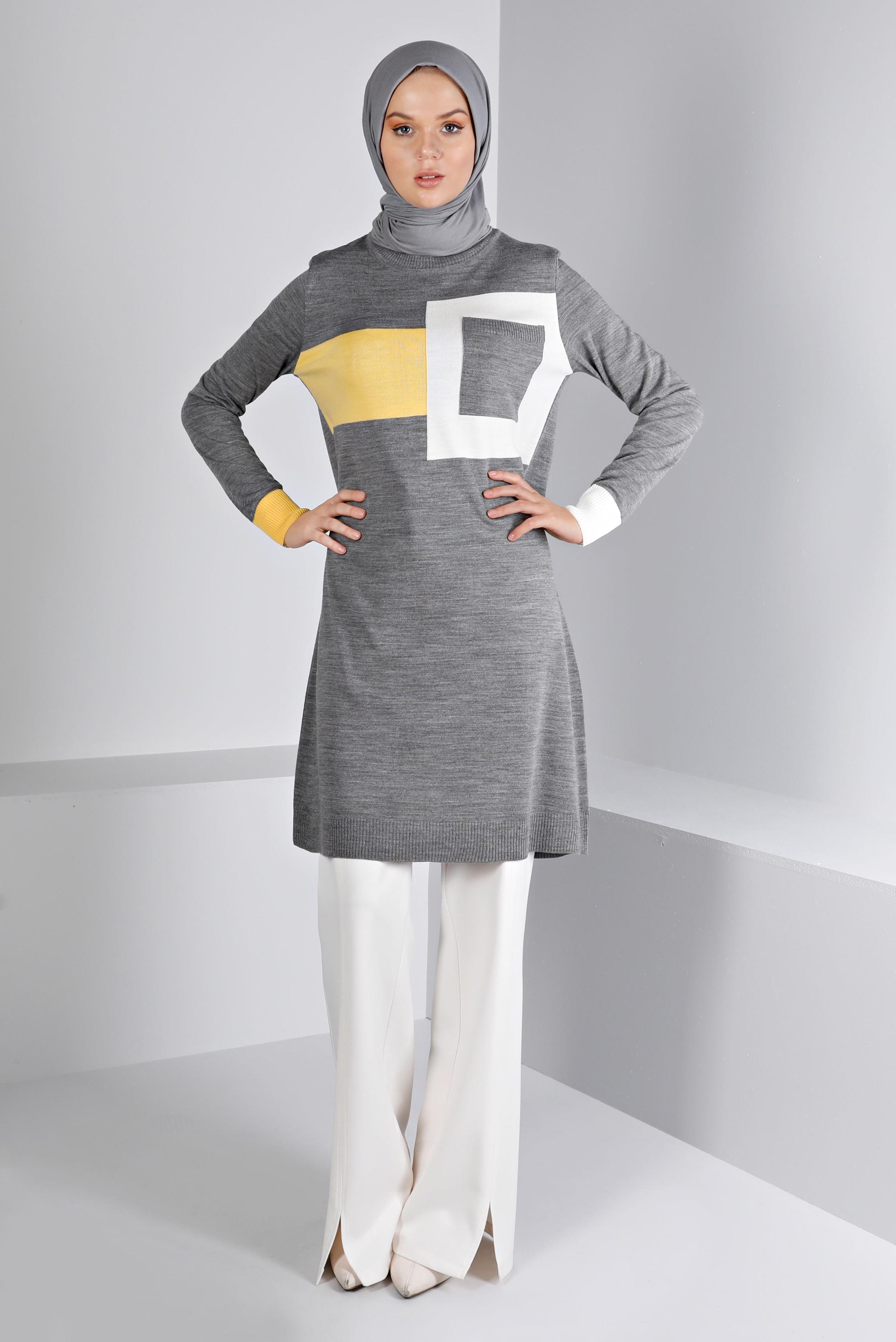 Tesettür giyim GRİ GEOMETRİK ŞEKİL DETAYLI TRİKO TUNİK 42011	