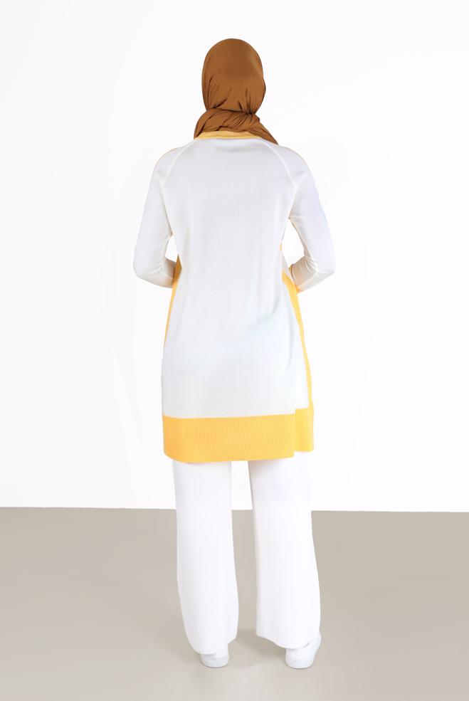 Tesettür giyim BEYAZ İKİ RENKLİ TRİKO TUNİK 42012  - ALVİNA