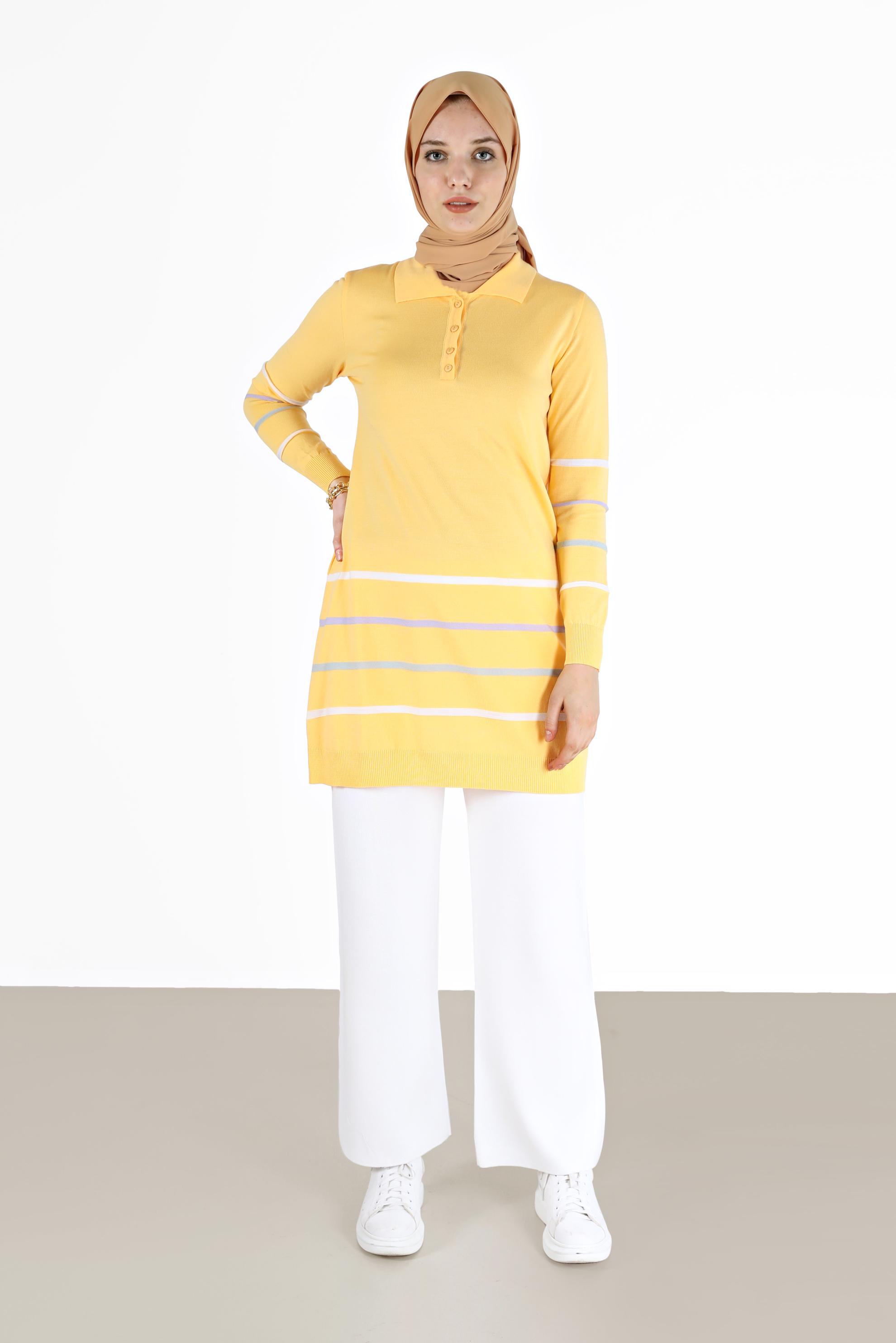 Tesettür giyim SARI RENKLİ ŞERİT DETAYLI POLO YAKA TRİKO TUNİK 42019 