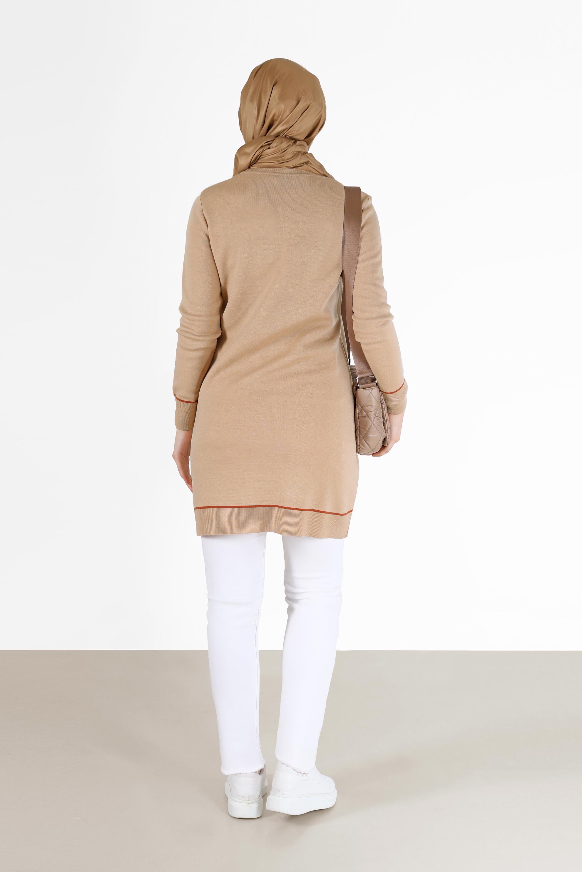 Tesettür giyim BEJ BAKLAVA DESEN DETAYLI TRİKO TUNİK 42020 