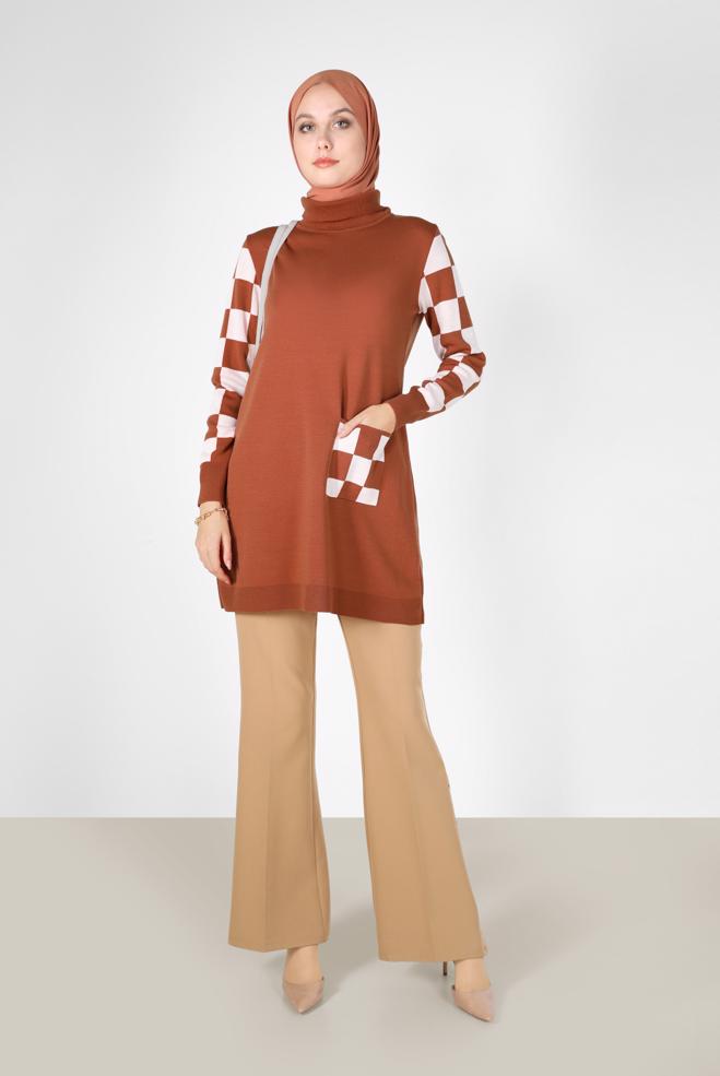 Tesettür giyim TURUNCU KARE DESENLİ CEPLİ TRİKO TUNİK 42022  - ALVİNA